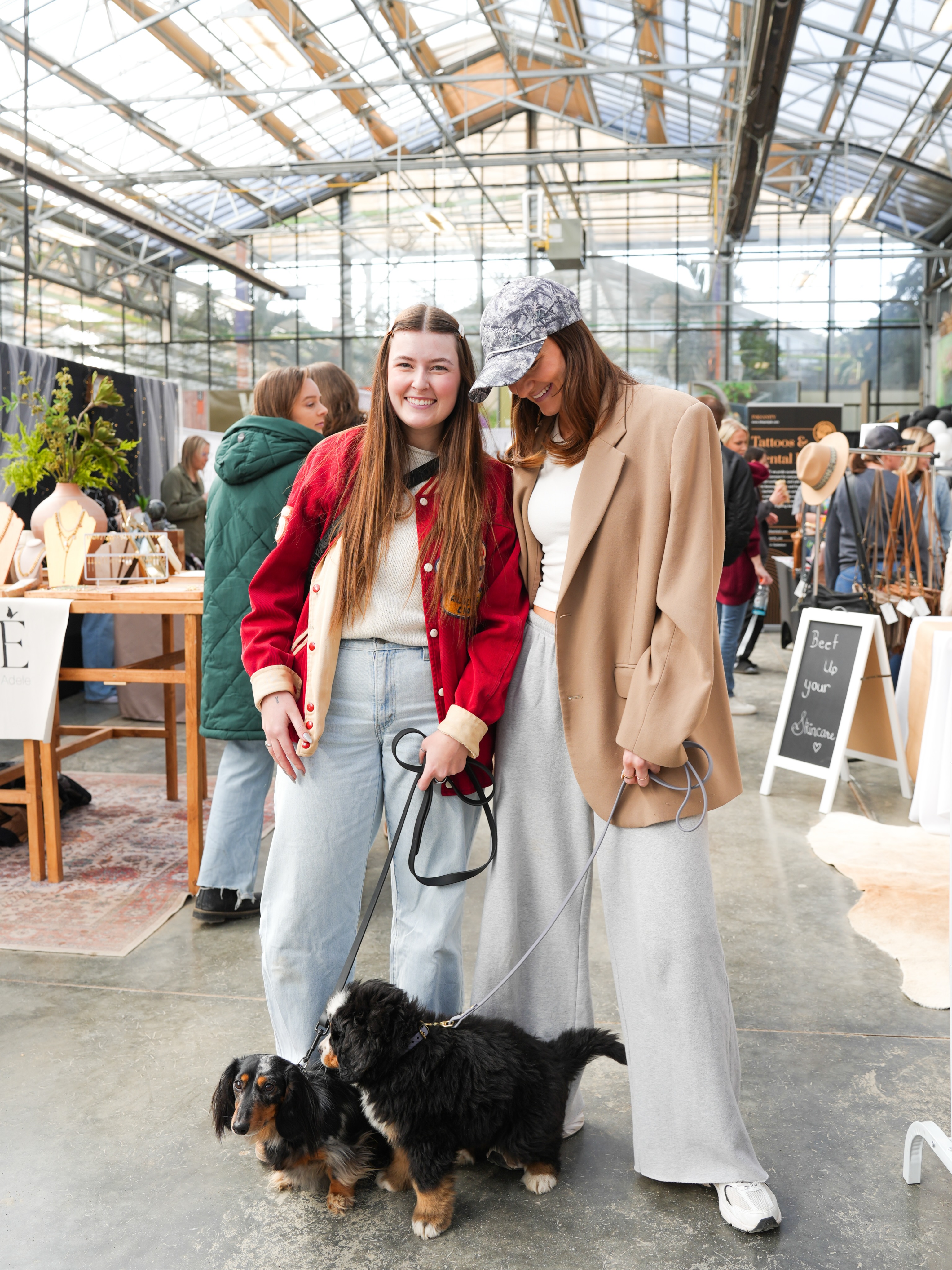 The best part of MRKT will always be YOU 🤍
The smiles, the shopping bags, the little moments, the photos, the laughs — it’s what makes every MRKT weekend so special!✨
Regina, we’re so excited to see you and do it all again at The Spring Edit🍉
@ The Callie Club, Regina
May 30th, Saturday | 10AM–5PM
May 31st, Sunday | 10AM–4PM
Tickets available now at mrktmarkets.com 🎟️