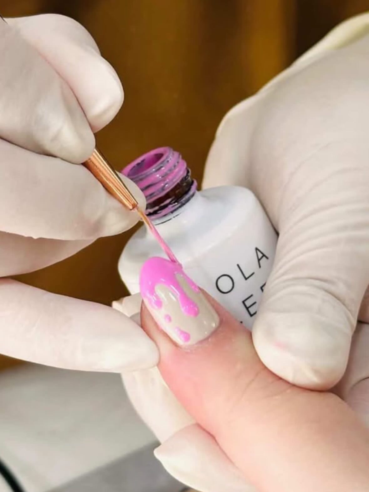 The best part about nail appointments? 💅✨
Sitting down with a million inspo photos, saying “i’ll do something simple” and somehow leaving with the cutest nail art set ever 🤍
Our girls at the Den really know how to bring the vision to life
Book your next nail appointment with us 🤎🌴