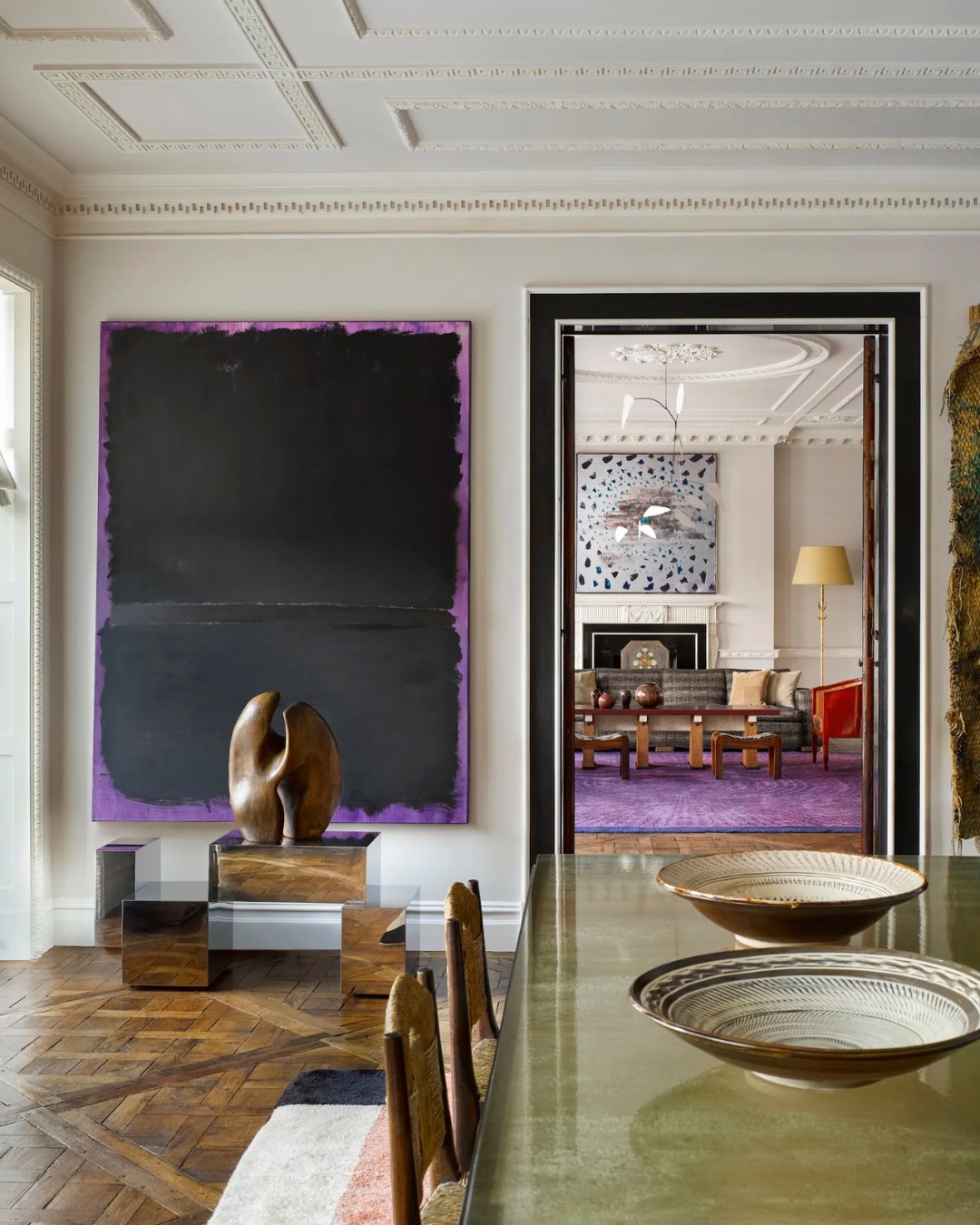 Inside the collection of Jean and Terry de Gunzburg:
A celebration of French design, the de Gunzburg Collection, currently being sold at Sotheby’s, stands as one of the most significant assemblages of design ever to come to auction.
The collection was drawn primarily from the de Gunzburgs’ New York apartment, which was decorated in a style described as ‘New York on the outside, Paris on the inside.’
Their collection of contemporary works features sculptural furniture by Jean-Michel Frank, Jean Royère and André Groult. As well as the centre piece of the collection, a group of 15 fantastical gilt-bronze mirrors designed by Claude Lalanne for Yves Saint Laurent. Also included in the collection are rare paintings by Mark Rothko, Pablo Picasso, Agnes Martin, Paul Klee, Damien Hirst and more.
Image credit: Annie Schlechter for Sotheby’s
.
.
.
.
#deGunzburg #britishart #artinvestment #artcollectorshomes #livingwithart
