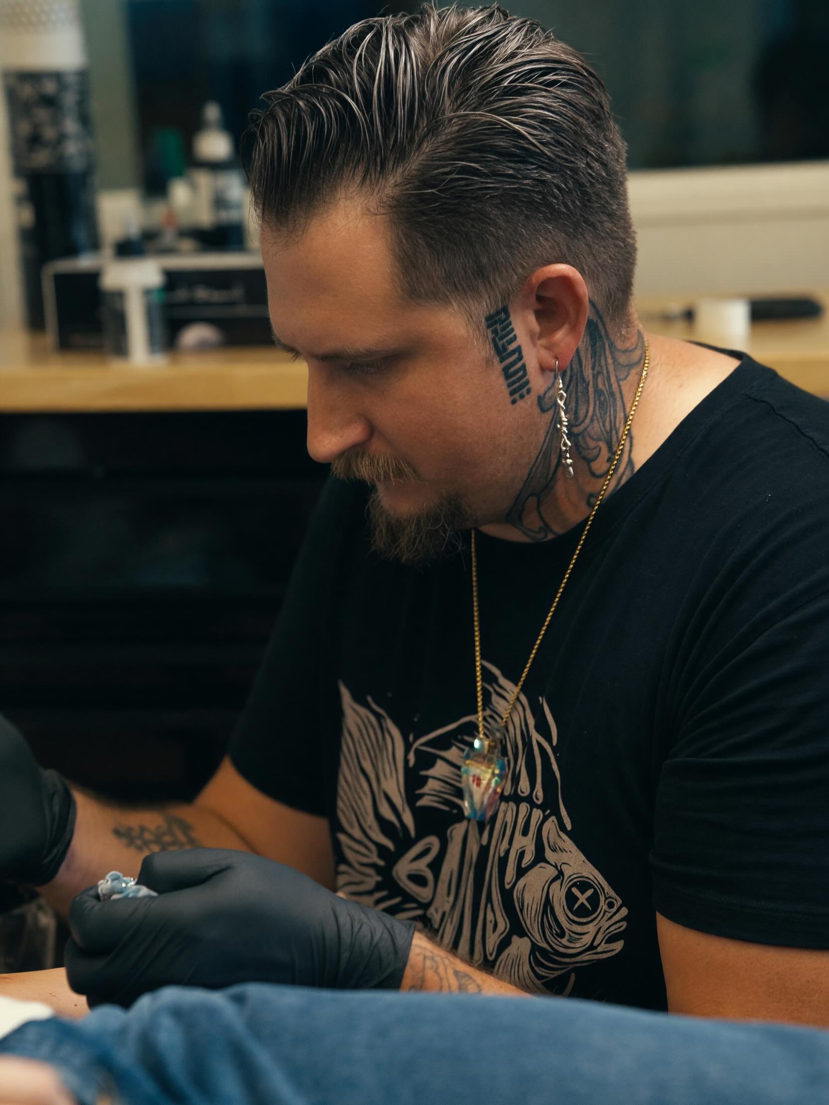 Today is one of our artists’ birthdays, @bowenbramwell and here’s some of our tattooer’s work, check it out and wish him a happy birthday!
PREMIUM TATTOO STUDIO
Modern concept & ocean views.
1224 Prospect St, Suite 150, La Jolla