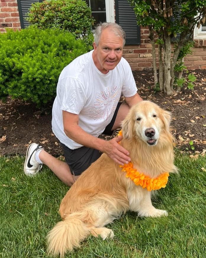 Loved seeing the McFadden and Coker family out and about today.... wearing our Mattie Miracle t-shirts and even Lucky got into the act with his orange lei! Thank you for being a part of our Walks for 17 years! #mmcfwalk
