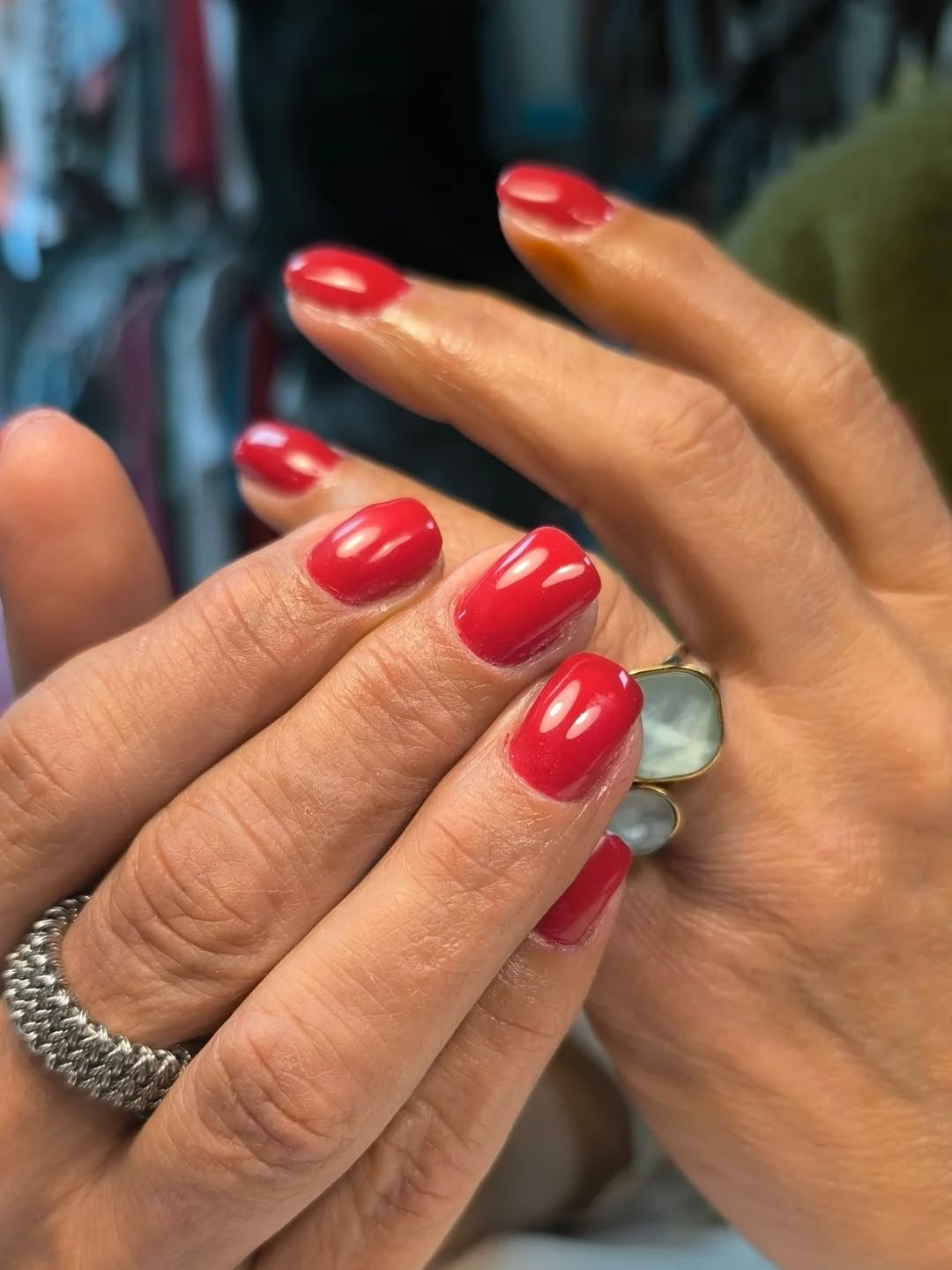 #rougesublime#prothesisteongulaire #ongle #louloustudiovaldoingt #vernissemipermanent
