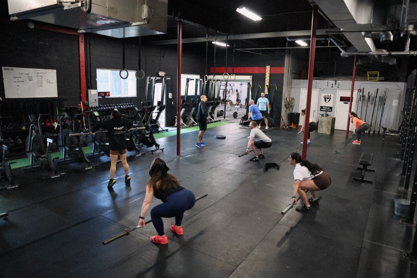 Olympic weightlifting is always on the schedule 💥
Tuesdays 6:45 PM
Saturdays 10 AM
Sundays 9 AM
Pull up and lift with us 🏋️♂️