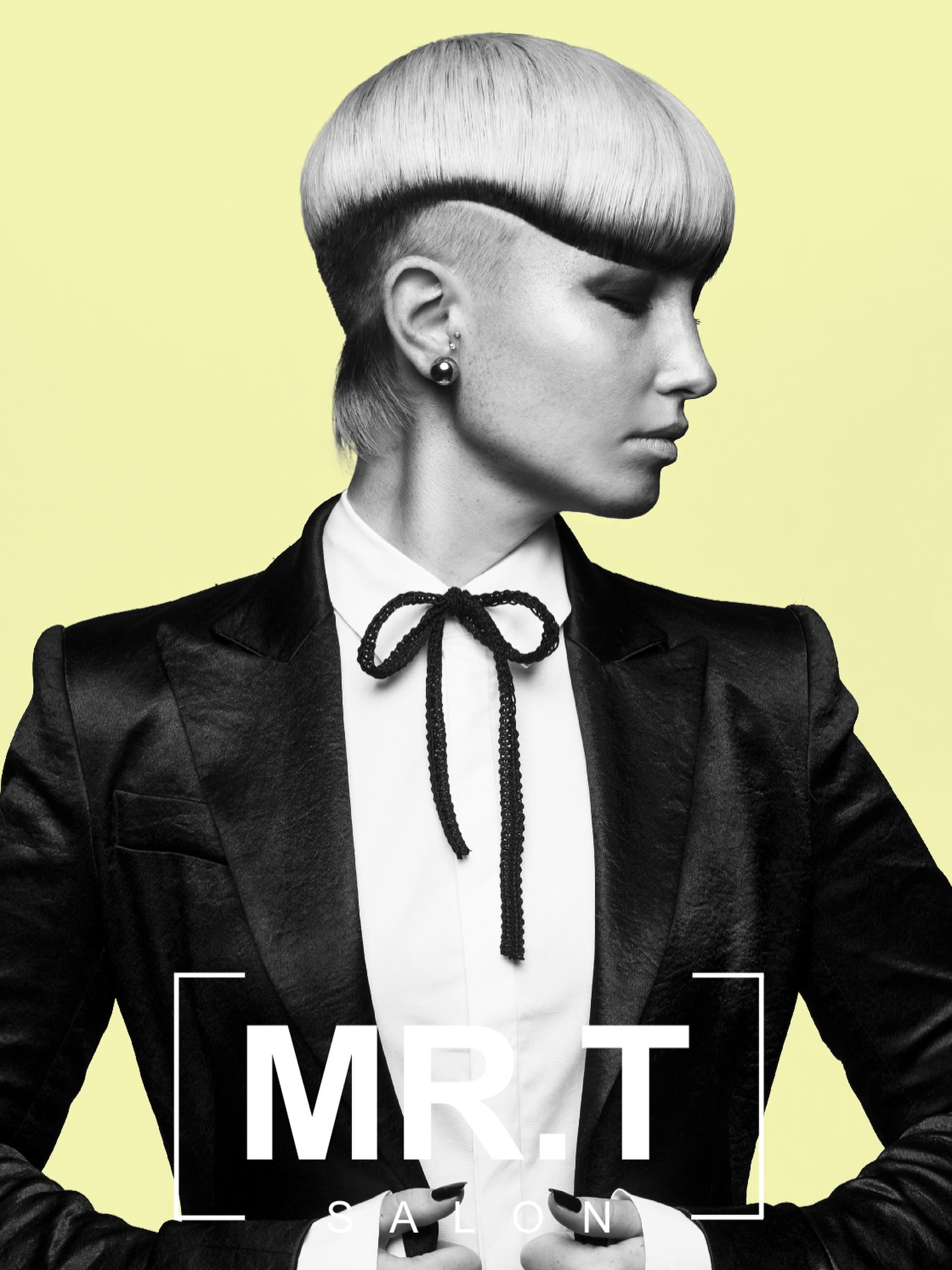 Sharp. Structured. Unapologetically bold.
This precision cut is all about contrast clean lines, strong shape, and a statement fringe that doesn’t ask for attention… it owns it.
Hairdressing…… Unique for the Individual.
#mrtsalon #PrecisionCut #EdgyHair #CreativeHair #ModernHair