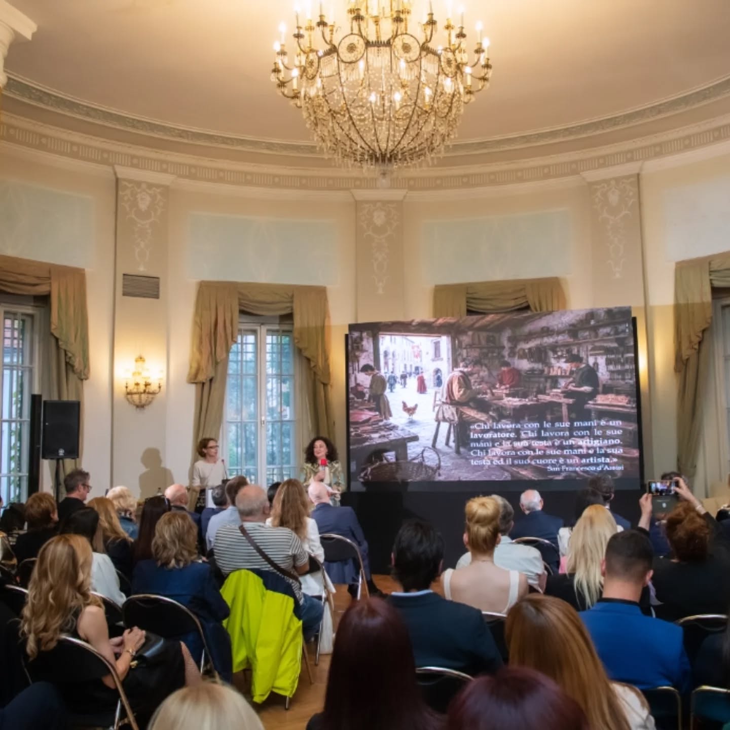 Last week I had the honor to speak about the Italian #Renaissance and the origins of #Florentine artisans at the #ItalianEmbassy in Belgrade.
The evening kicked off the Italian cultural week beautifully promoted by @italyinserbia, @iicbelgrado, and @degorsi, rich in the events and exhibitions across the city.
It was fun to take part in this year's @degorsi's Salon of Excellence superbly organized and dedicated to Florence and Florentine artisans such as @liveranoandliverano, @ginori1735, @marina_calamai, @farmaciassannunziata1561, @marchesiantinori.
In addition to my beloved @scuoladelcuoio & @stefanobemer, whose participation was done in the memory of one of their beacons, Tommaso Gori.
It was so lovely to see old friends, and meet new ones.
If you are in Belgrade, do not miss the exhibition of these artisans at the Italian cultural center, until May 21st. Followed by the opening of the photography exhibition @massimo_listri_official, in Belgrade City Museum from May 20 to June 15, 2026.