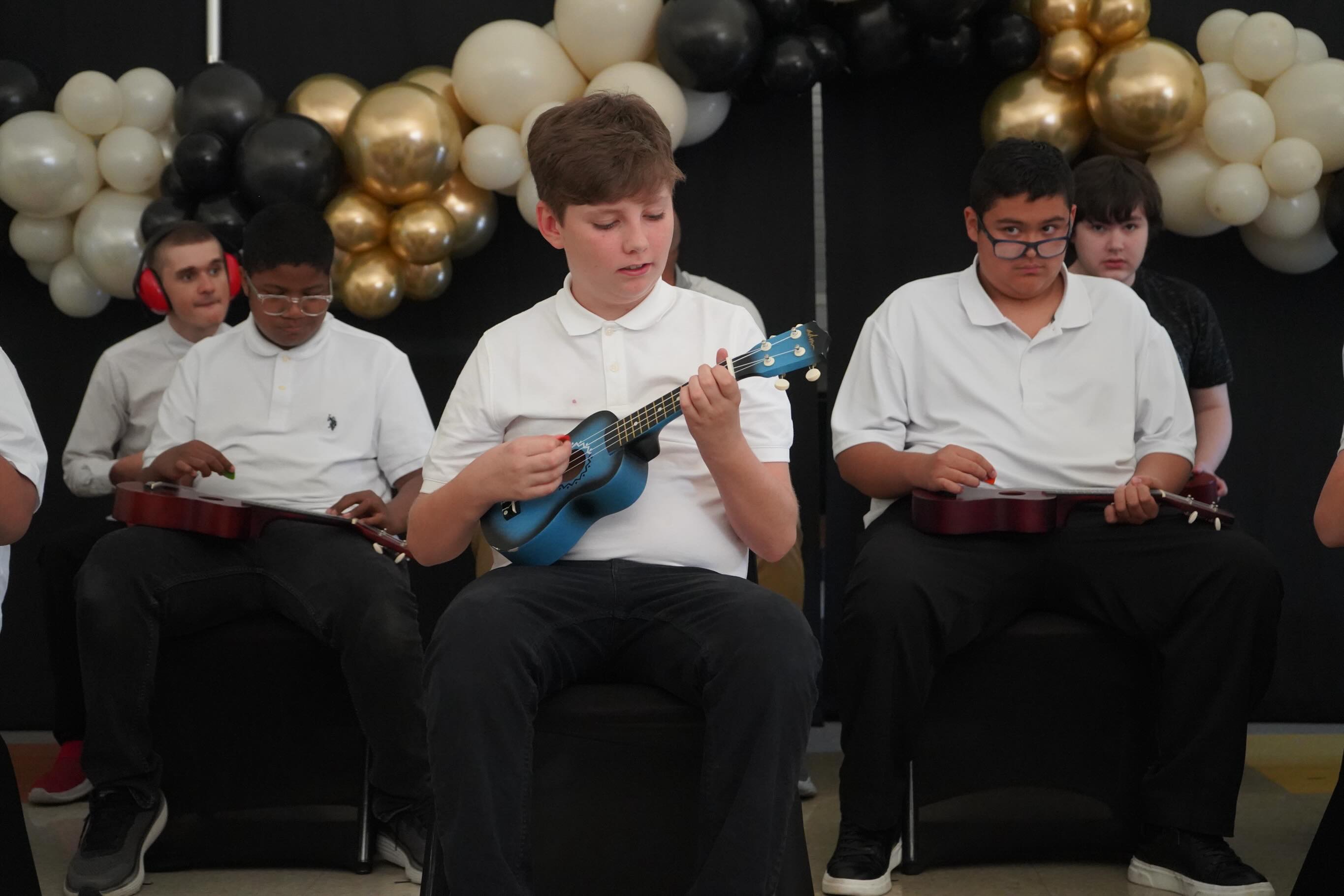 Our Spring Music Recital hit all the right notes as our Academic Pathway students showcased the skills they’ve been fine-tuning all year with Mr. Christian! 🎼
From brave first performances to show-stopping moments, our students proved that practice really does make progress (and maybe a little applause helps too 😉).
We are so proud of every student who participated and so thankful for the families who came out to cheer them on like the true fan club they are! 🎶👏
__________________________________________
#SpringMusicRecital #Makingmusic #HitTheRightNotes #hopeacademy4autism #autismfamily
