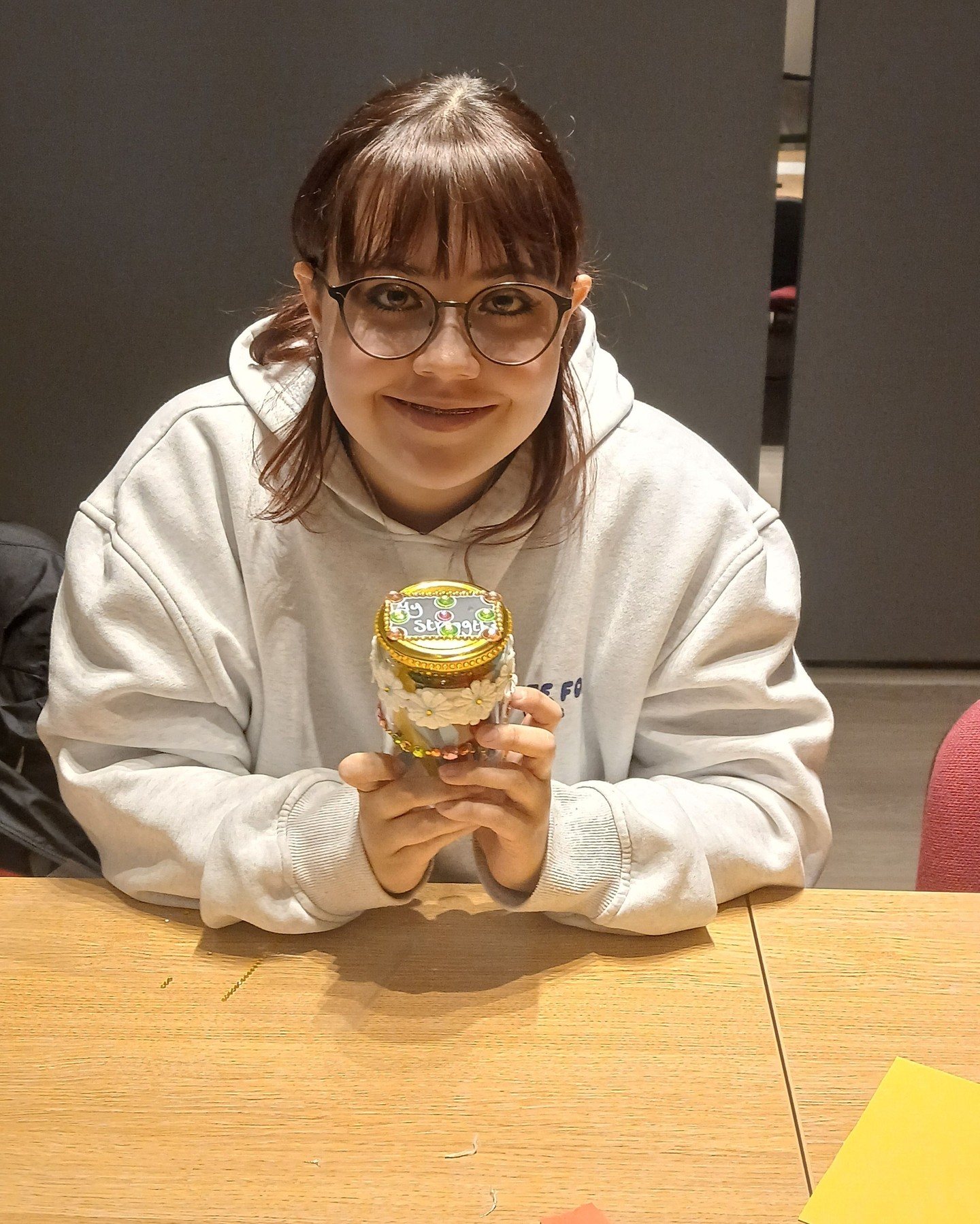 Our Personal Development Programme has started in Norwich for our SafeSPACE group! 🌟
4 young people took part in a workshop all about positive thinking. Together, we explored individual strengths, looked at how weaknesses can be turned into positives, created strength jars, and discussed the skills that may be needed for different jobs and careers. 💭✨
If you would like support getting into work, volunteering, or education, you can find out more about our On Track support in our BIO.
@thematthewprojectcharity