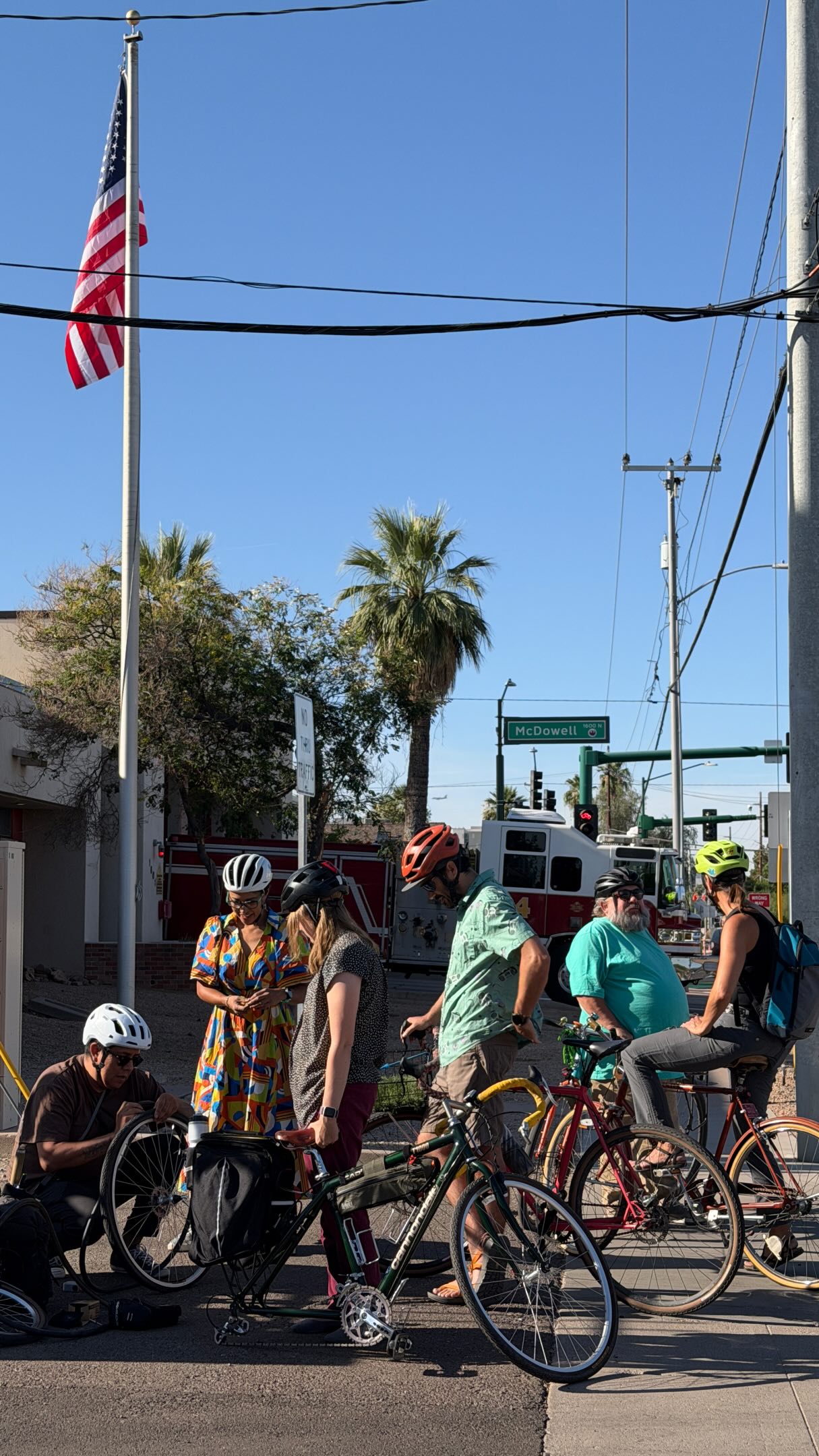 🚲 Join the @phx.bike.bus - Every Wednesday
⏰ 7:30 AM Wheels Down
📍3rd Ave & Earll Dr (by the mural at Park Central)
💼 No sweat pace We’re- we’re commuting :)
👋 Break off from the group when you need
🛑 Last stop is Chase Field