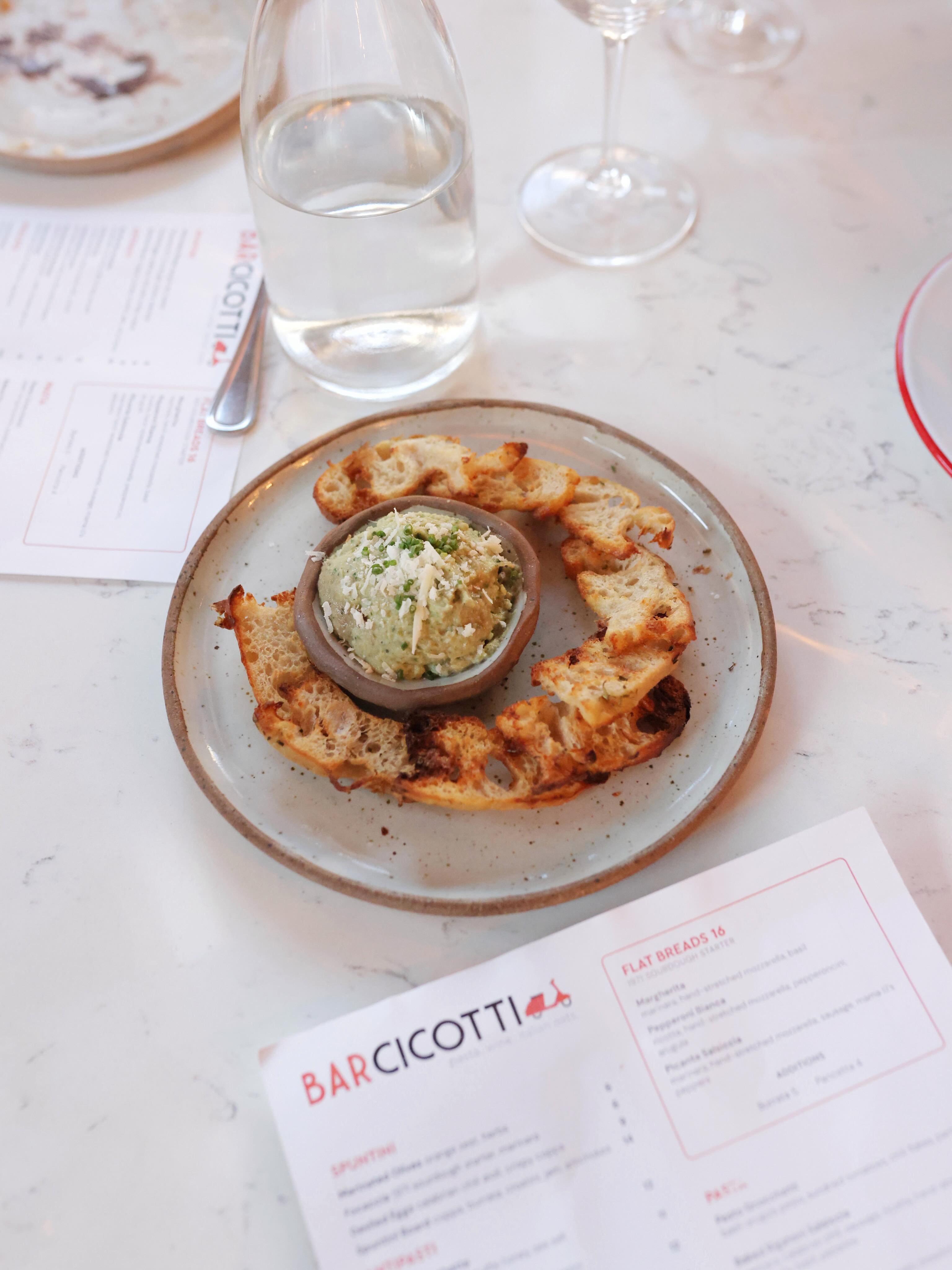 Mangia bene! 🇮🇹
Doors open at 11:30am.
📸 @kristinkins