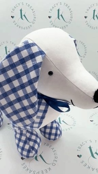 Part 2: The sausage dog
One bunny and one sausage dog; both created from Amanda's late dad's clothes. One for her, one for her mum. He had Alzheimer's and was poorly for some time, and I hope these keepsakes help them both remember the person he was beyond the illness.
I hope these bring Amanda and her mum comfort and keep his loving memory alive.
#TracysTreasuredKeepsakes #SmallBusinessUK #PersonalisedKeepsakes #HertsCustomKeepsakes #HandmadeGiftsUK