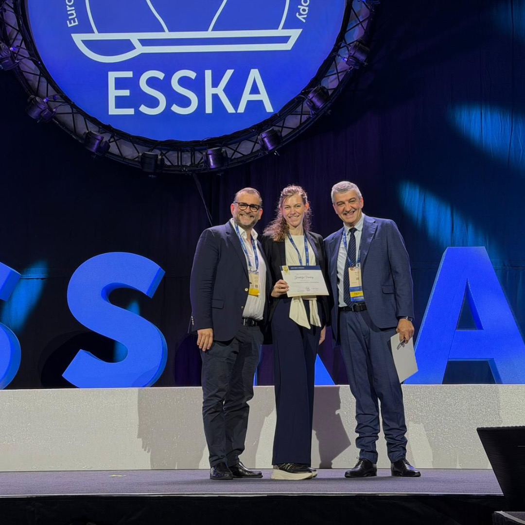 ESSKA Young Researcher Award
with SPAT President
