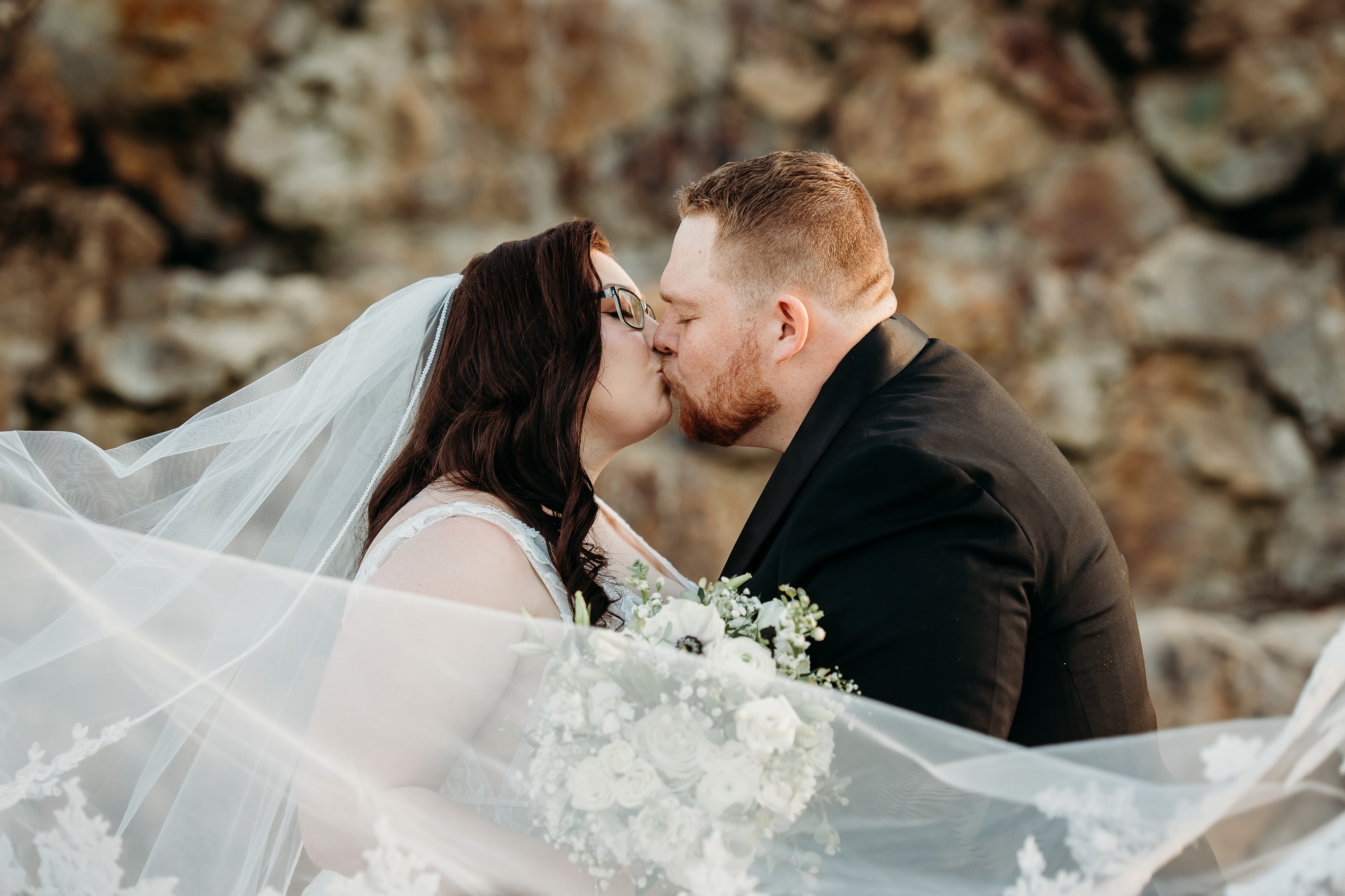 Congratulations Bridgette & Chris 🤍
.
.
#azweddingphotographers #phxweddingphotographer #weddingphotographer #weddingphotos #weddingday