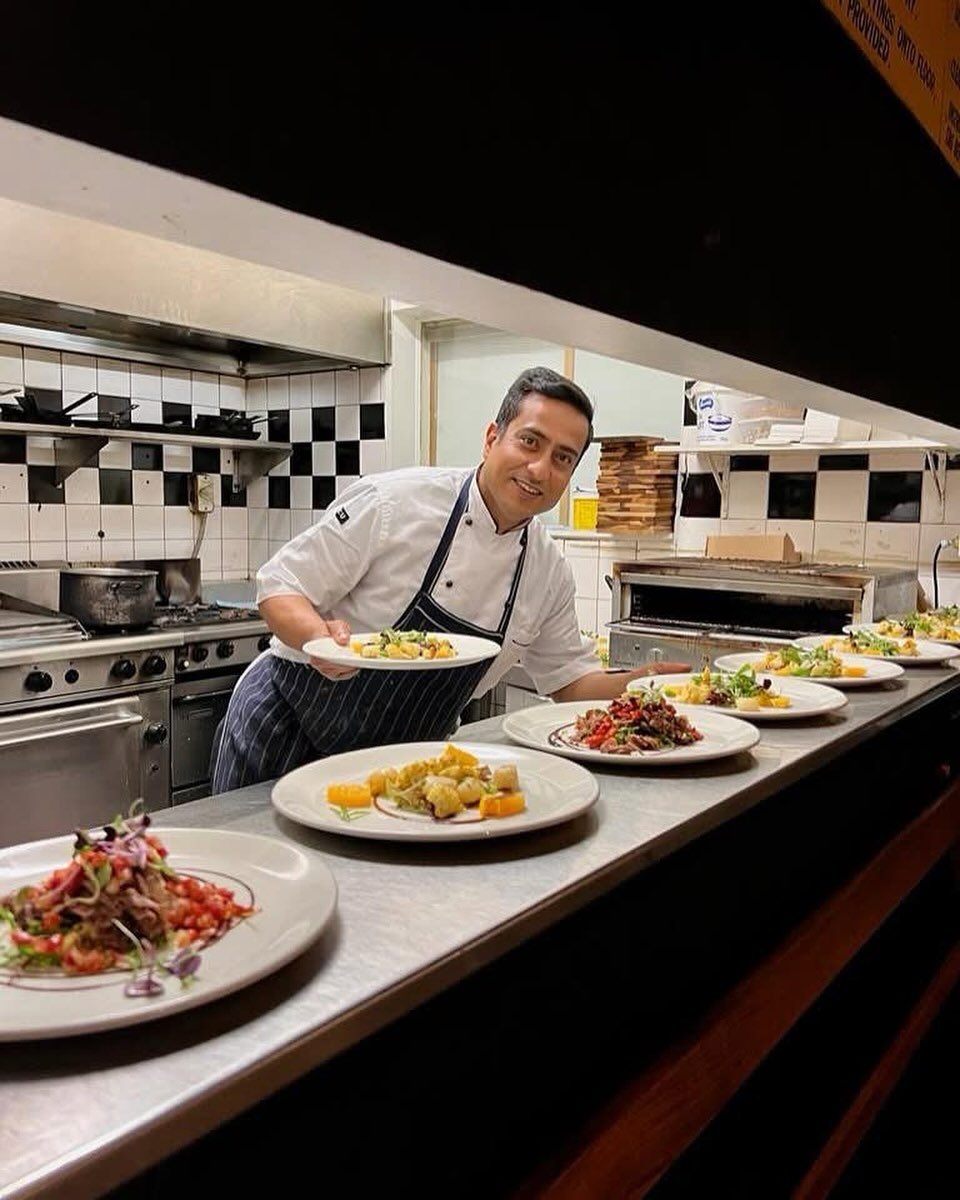 Food’s up! ✨
Looking for the perfect space to celebrate your special moments? Book your next event with us through the link in our bio or via email manager@friendsofmine.com.au💛
#friendsofmine #friendsofminecafe #event #melbourneevents #eventinspo