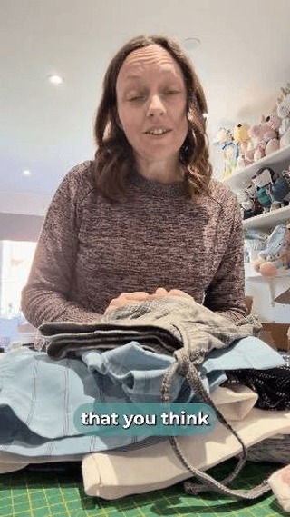 Not sure what keepsake to have made? I've created a simple quiz to help! Answer a few questions about your clothes and get personalised recommendations 💙
As always, I'm on hand to answer any questions you might have!
If this is something that you think might be useful, just comment QUIZ and I'll send across the details.
#TracysTreasuredKeepsakes #SmallBusinessUK #PersonalisedKeepsakes #HertsCustomKeepsakes #HandmadeGiftsUK