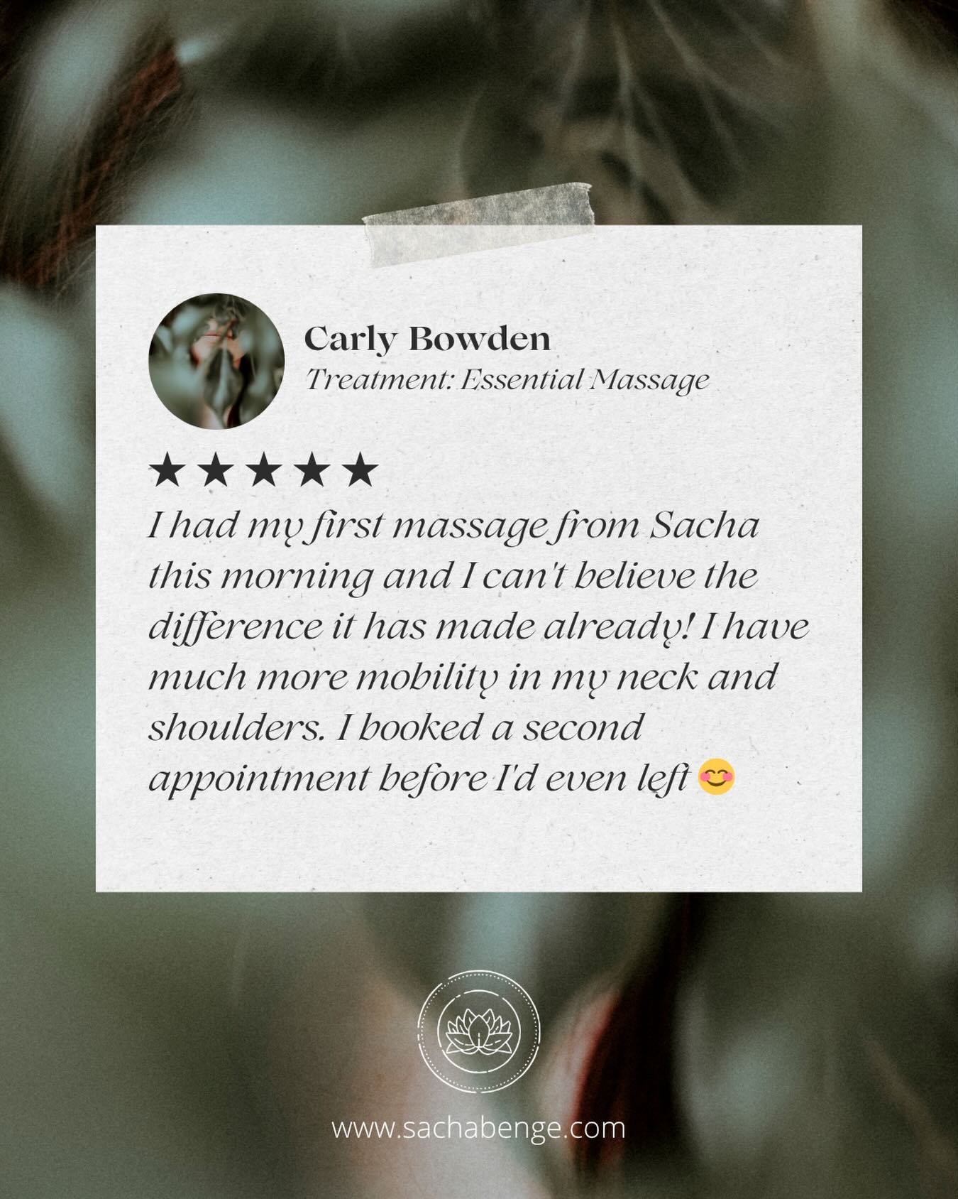 Carly experienced one of my most sought after Essential massage.
🤍
A 60 minute targeted therapeutic massage focusing on areas of tension such as back, neck and shoulders. Designed to relieve pain, improve mobility and reset accumulated stress.
This focused session hones in on the area causing the most trouble - often the back, neck, and shoulders - with firm, satisfying pressure that gets to the source of our discomfort.
Combining deep tissue techniques, trigger point therapy, and soothing flow, this massage is ideal for releasing chronic knots, improving mobility, and offering immediate relief from tension.
Best for: ongoing tension, desk-related pain, regular maintenance.
🪷 I offer massage for pain relief and deep relaxation, Lymphatic massage for lymph flow and detox, as well as natural botanical scent rituals and tools to extend healing at home. Visit www.sachabenge.com (link in bio) for more information on my therapeutic massage offerings 💆🏻♀️ 🪷
