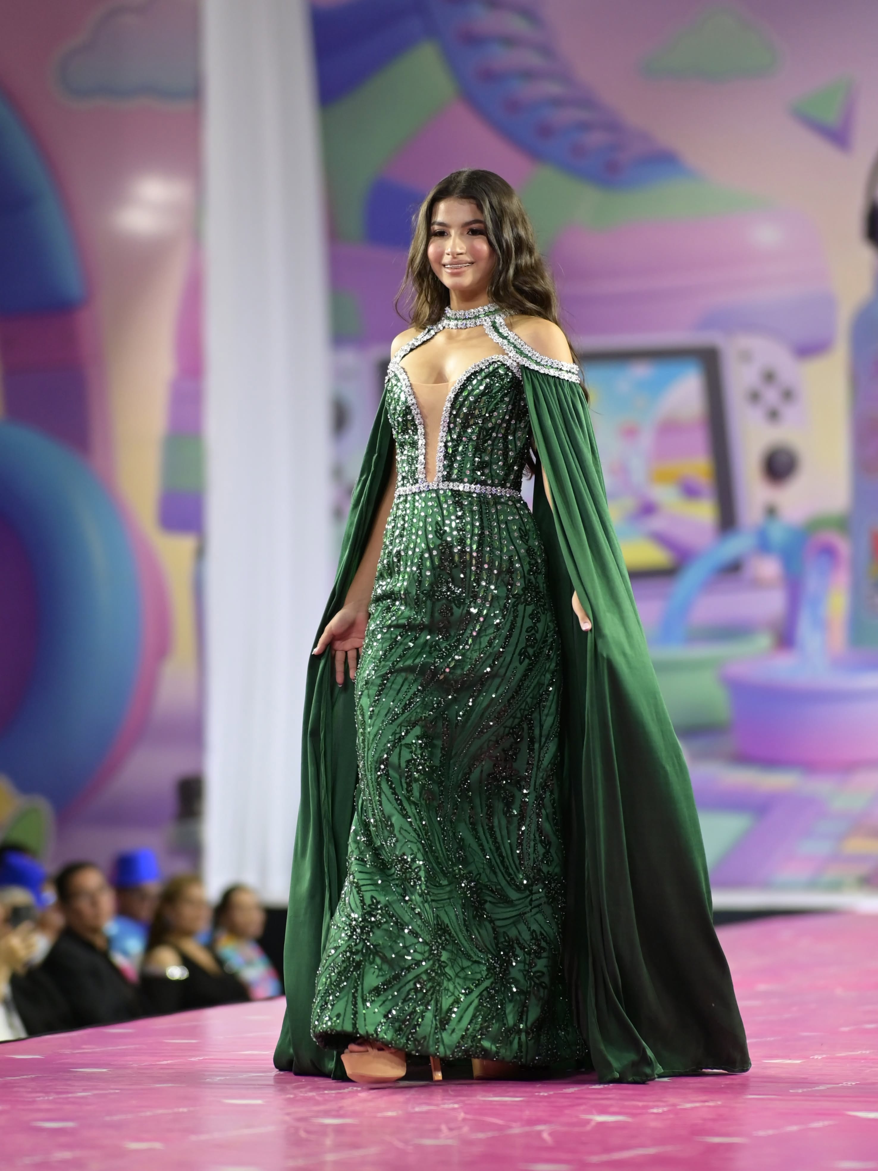 Presentación Oficial - Traje de Noche Pre-Teen Universe Nicaragua
📸: @jrms58