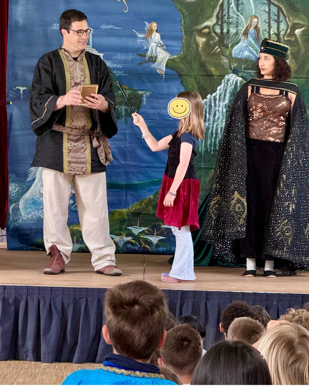 Last Friday, Jo! Junge Oper performed Mozart’s “Die Zauberflöte” for our students from EY2 to Grade 5. It was a brilliant, child-friendly production and a perfect match for our Unit of Inquiry “How we express ourselves”.
And the highlight: six ISU students even joined the performance on stage!
#internationalschool #thisisus #Jo!JungeOper #diezauberflöte