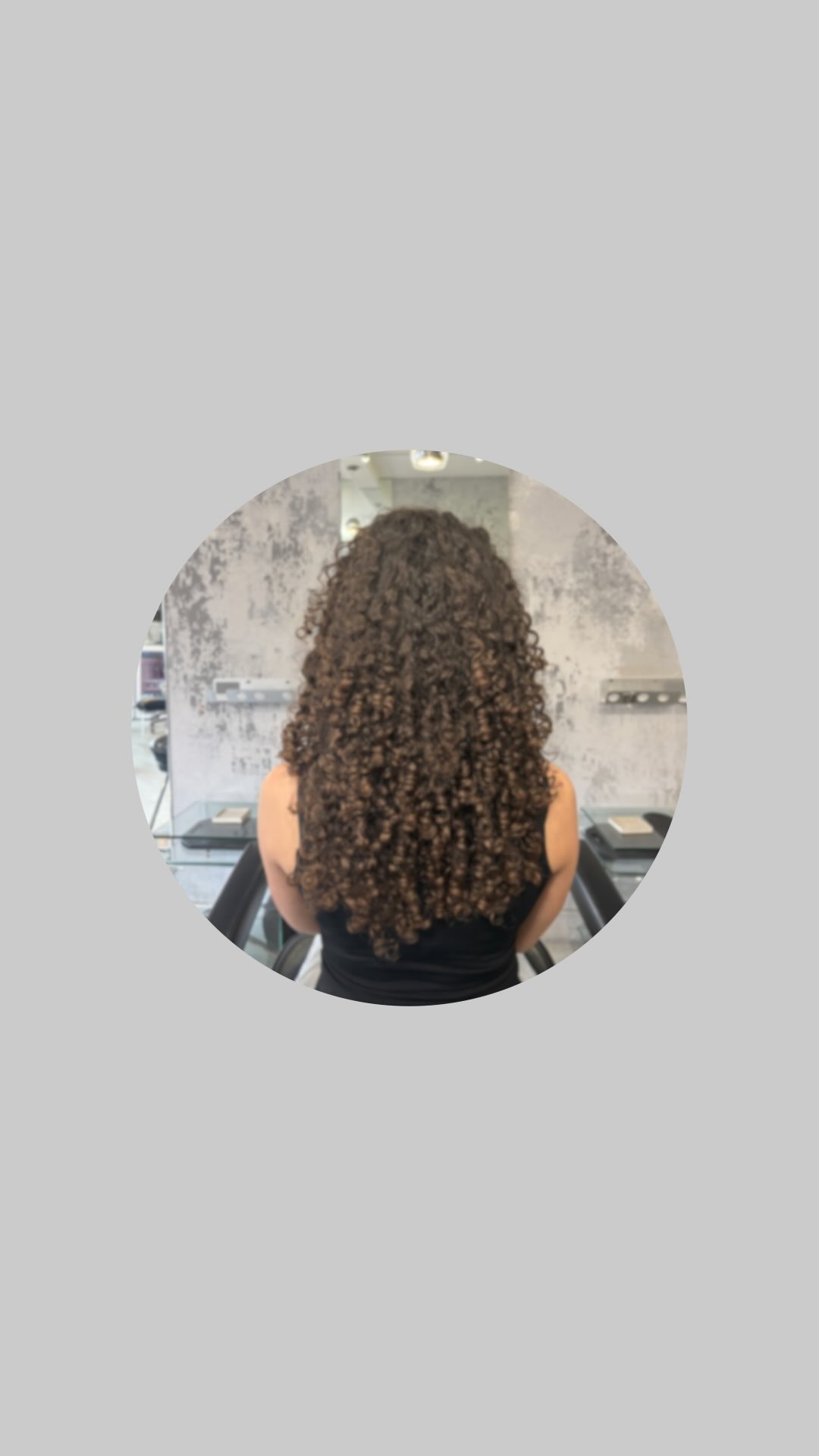 When you’re addicted to volume, even on day one ! Hair by shakye 😍
#curltalk #curlyhair #curlyhairspecialist #volume