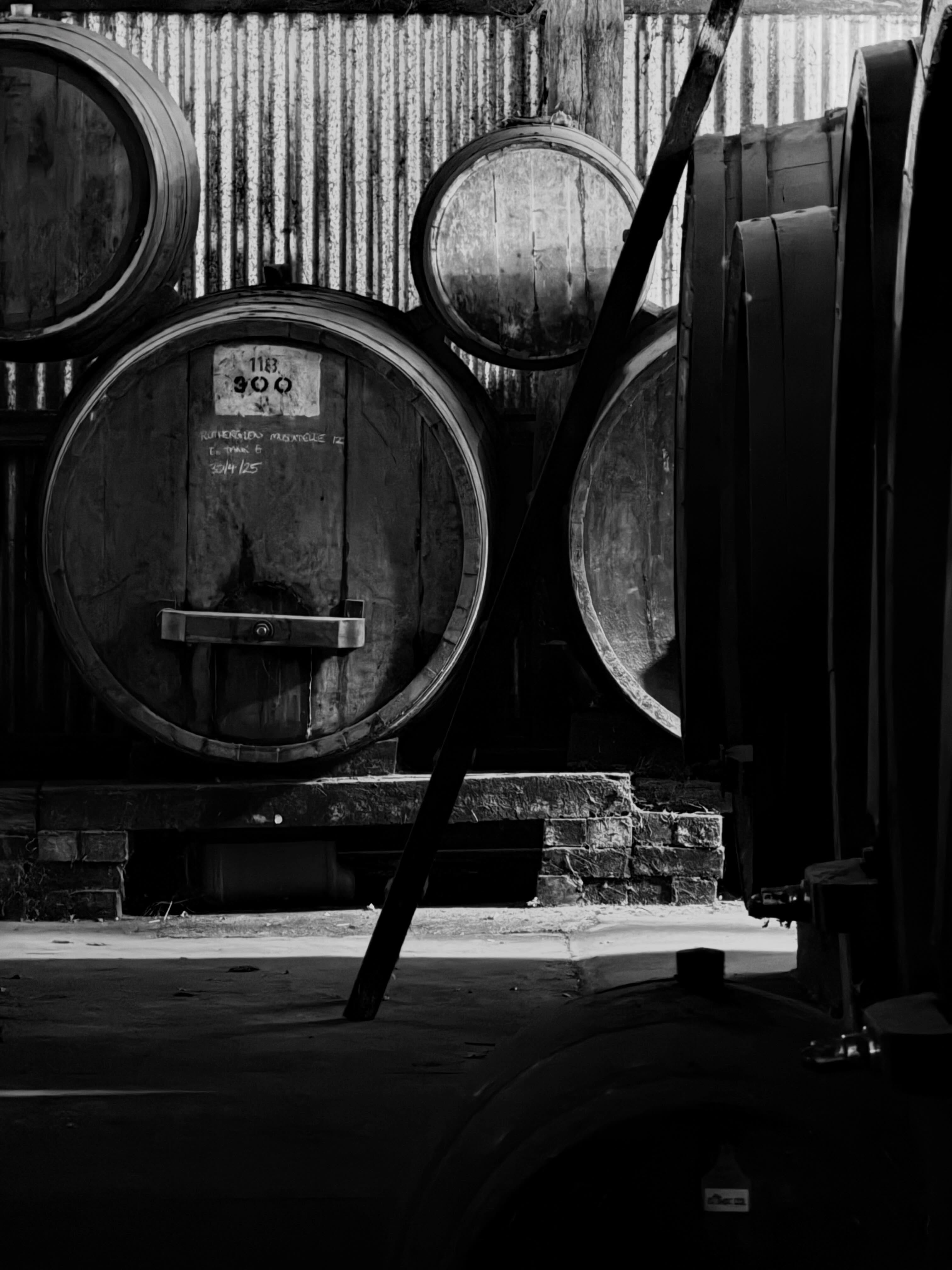 Barrel perfection steeped in history with 6 generations of wine makers at Chambers Rosewood.
A memory in every barrel and a story in every sip!
Wine experiences is more than just a taste, and much more to seeing than looking.
This is just another part on a wine tour with us.
#bestwinetasting #bestwinetours #unique