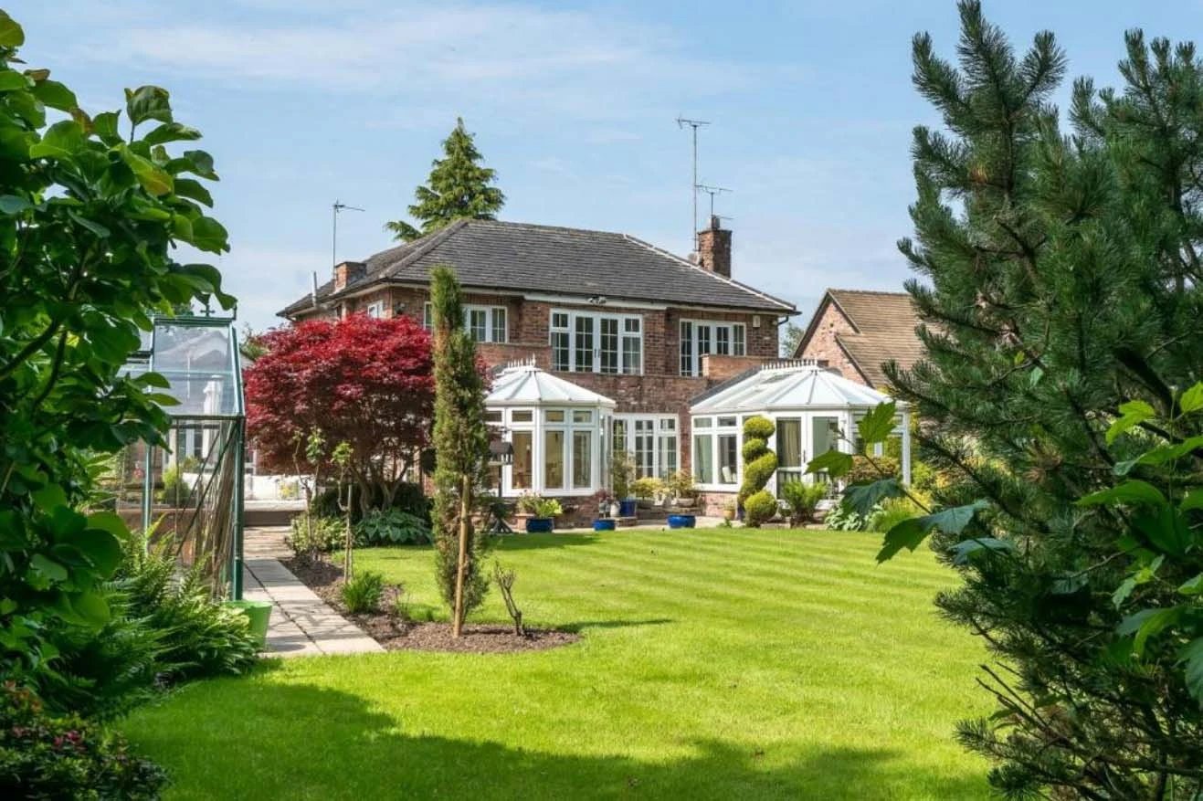 🏡💡 Not All Space Is Created Equal 📐✨
You could have a large home that feels cramped… or a compact one that feels incredibly spacious. The difference? It's all in the design.
📐 Smart Layout Beats Size
Well-planned spaces maximise usability, flow, and comfort — without needing extra square metres.
🚪 Every Corner Has Purpose
Awkward gaps and unused areas are replaced with functional, well-thought-out spaces.
At AGA Associates, we focus on making every inch of your home work harder and smarter.
Because having more space is great… but using it properly is what really makes a home feel right 😄🏡.
📆 Book your FREE consultation:
👉 https://www.aga-associates.com/resources-booking-page
#SmartDesign #AGAAssociates #SpacePlanning #ArchitectureUK