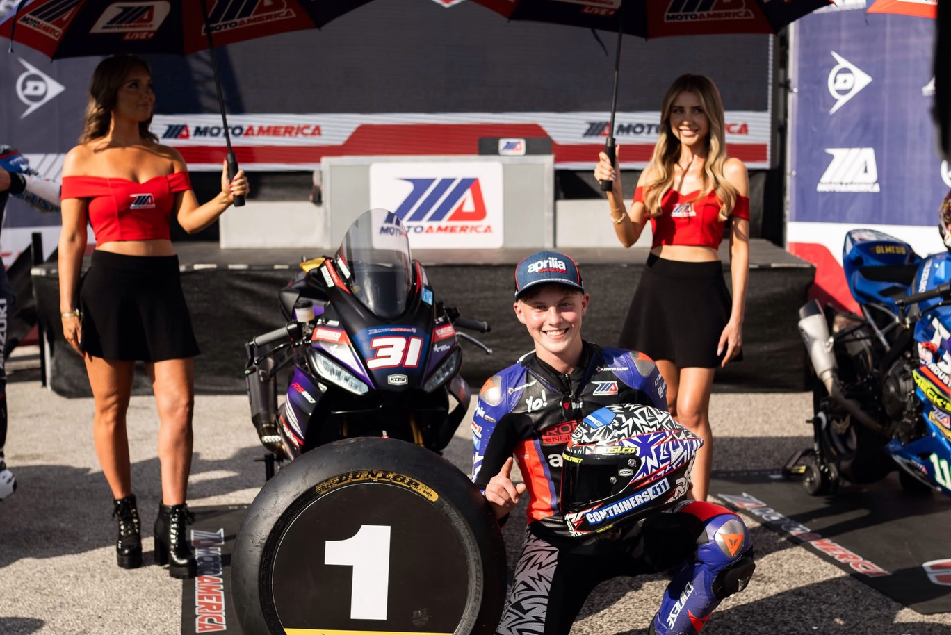 Hank the tank did the double ๐๐ at Barber! Once again proving if you look good you ride fast ๐๐ป #lookgoodridefast