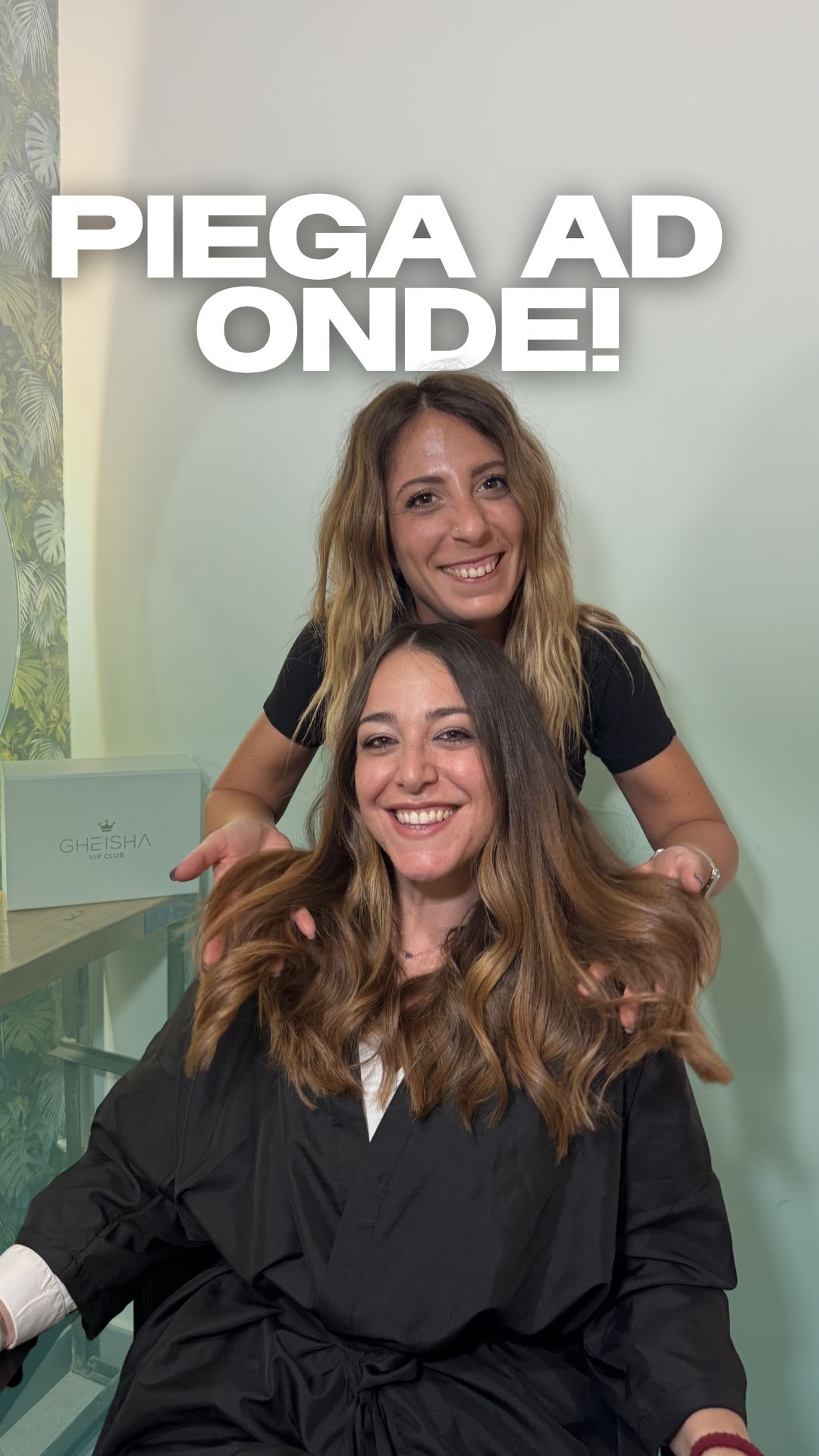 Ma come si ricrea la piega ad onde anche a casa? 🤔✨👀
🎥 @diecixcentoagency
#gheisha #hairspa #capelli #capellilunghi