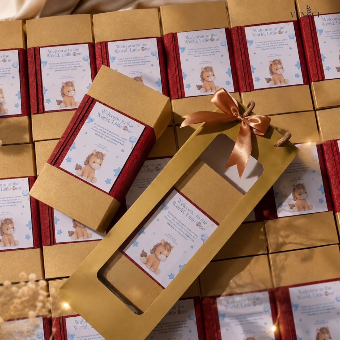 🌙 Throwback Fullmoon Celebration • Welcome Baby Clovies 🤍
A sweet little milestone deserves something equally special. Thoughtfully arranged in beautifully crafted boxes with individually packed treats — simple, elegant, and made with love for every guest.
Tiny details, precious moments, and heartfelt blessings as we welcome Baby Clovies to this beautiful world ✨
Thank you for letting us be part of such a meaningful celebration. May your journey ahead be filled with endless love, laughter, and the sweetest memories.
#FullmoonCelebration #WelcomeBabyClovies #BabyFullmoon #LuxuryGifting #VeniceCookies IndividuallyPacked SweetLittleMoments