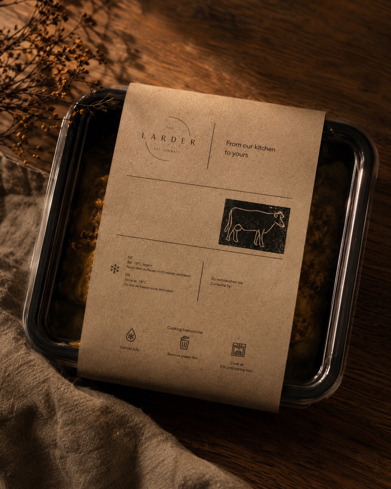 Batch One is available for delivery from Monday and we are busy making the final touches on our recycled packaging sleeves! 📦
Our first batch is intentionally limited with around 60 portions available per meal. Once they’re gone, they’re gone.
We only cook in small batches and restock when needed, so if there’s something you’ve got your eye on, don’t wait too long to order!
We’re so excited to meet our pre-order customers while bringing you your delicious deliveries from Monday onwards!
See you soon!
#delivery #homemade #food #zermatt #switzerland