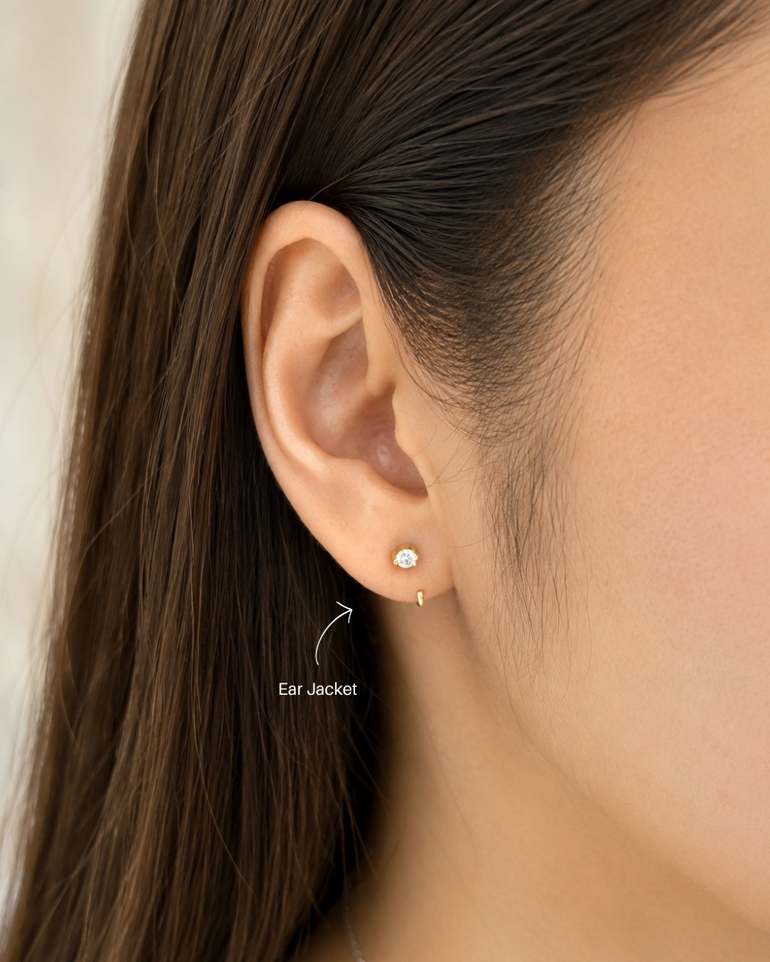 925 silver ear jacket with sparkling CZ stone.
* Available in 18K gold with E-coat and rhodium.
✅ Nickel free.
✅ Wholesale.
✅ Ready to ship.