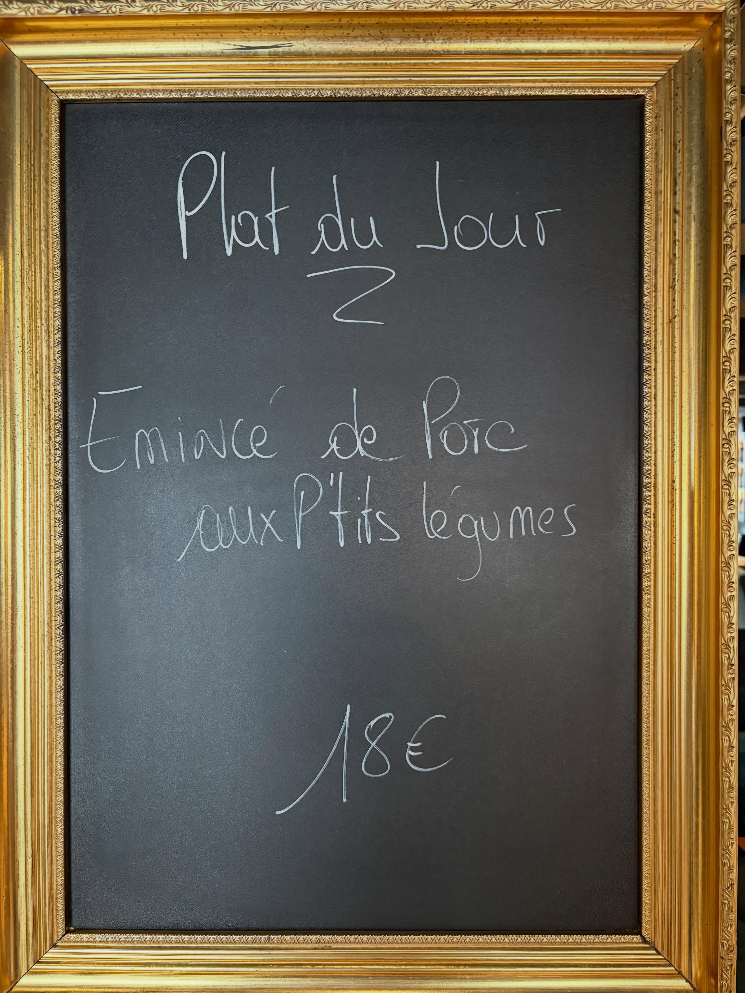 Retrouvez nos plats du jour
pour nos deux établissements Au P’tit Max
Au Plaisir de vous recevoir
📞 Contact & Réservations :
🖥️ www.auptitmax.lu
contact@auptitmax.lu
Kirchberg📩 23, Rue de la Lavande L-1923 Luxembourg
☎️ +352 43 95 19
Place d’Armes📩 5, Avenue Monterey L-2163 Luxembourg
☎️ +352 22 13 60