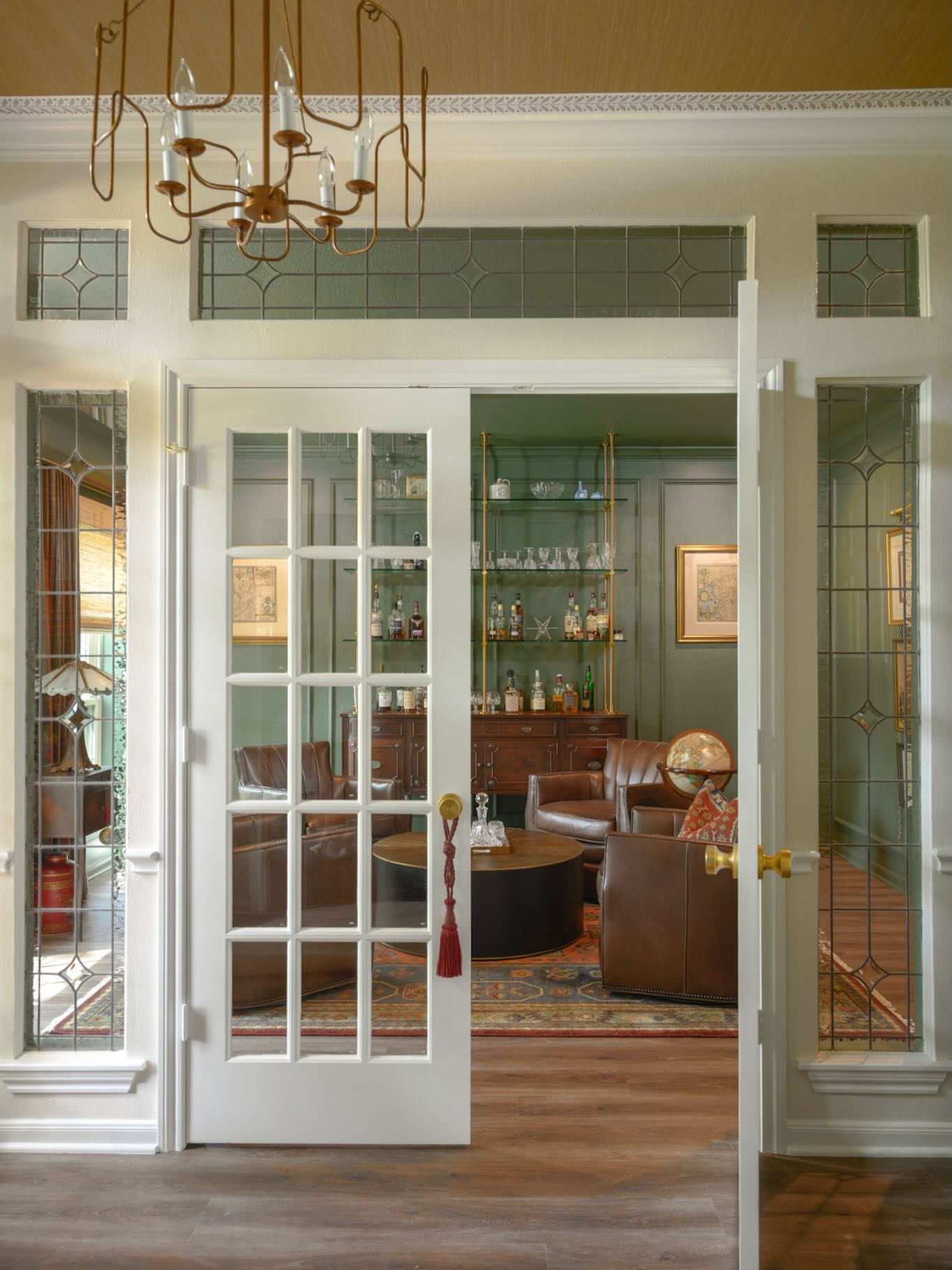 Welcome to The Snug at our Evergreen Estate Project - a richly layered lounge designed for slow evenings, good conversation, and an even better pour.
āļøš¼ļø
Our clients envisioned a space that felt warm, collected, and just moody enough to invite you to stay awhile. From the plaid drapery and brass shelving to the curated art display and meaningful family heirlooms woven throughout, every detail was chosen to feel deeply personal and lived-in.
What was once an empty office space is now a gathering place that reflects the people who call it home - comfortable, storied, and full of character.āØ
šØ Construction by Carl Williams
šø Photos by @bayoucitycaptured