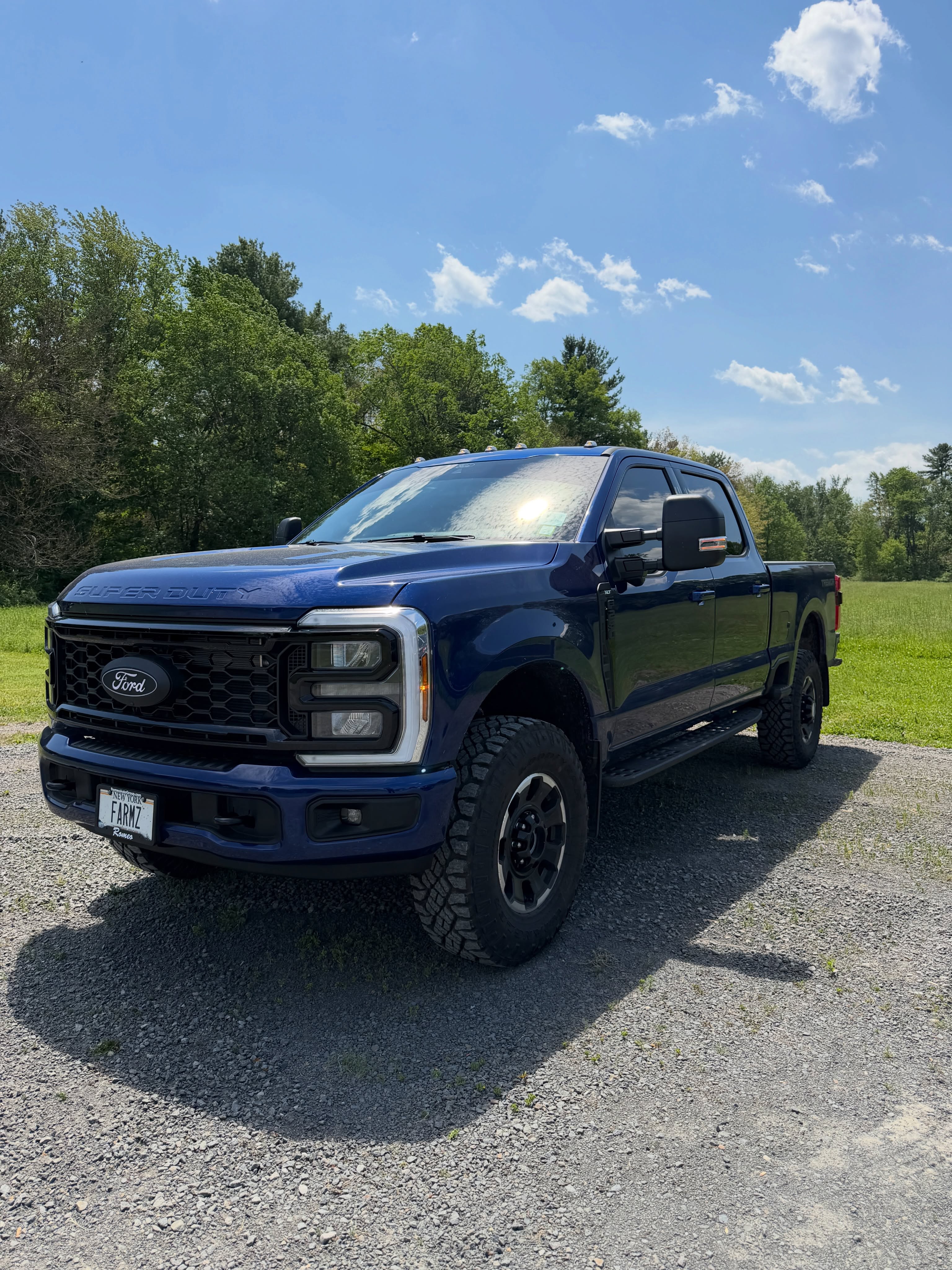 Ford Tremor looking sooo good after 5% tint all around!
Get your vehicle tinted enjoy the privacy, comfort and style.
š www.hudsonvalleydetail.com
š53 Samsonville Road Kerhonkson, NY 12446
š 845 532 4390
āļø hudsonvalleydetail@gmail.com
#windowtint #satisfying #reels #tintshop #explorepage
