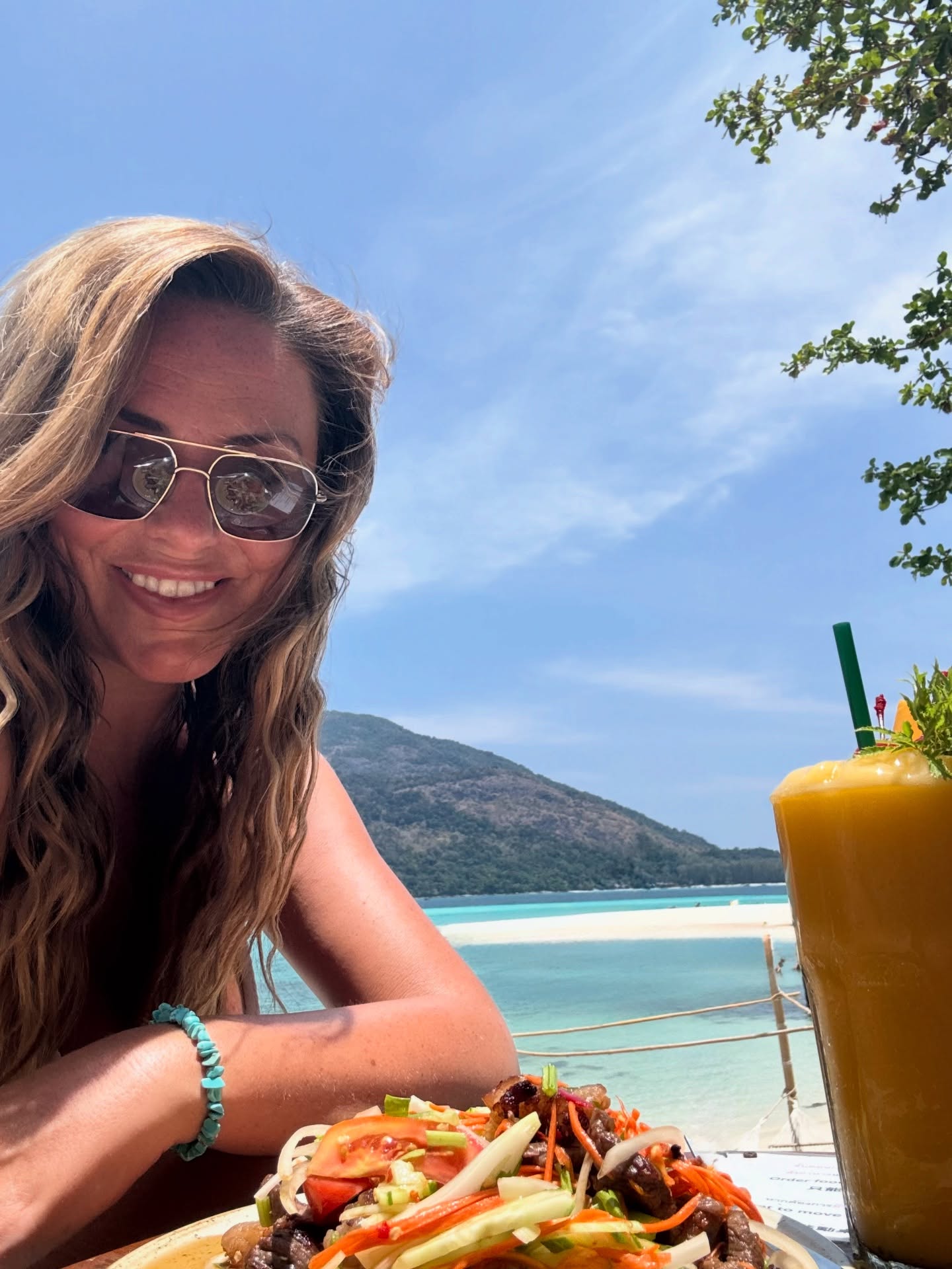 Dreaming of being back here in paradise 😍 this November tucking in to a spicy Thai beef salad and mango shake, before a dip and a lounge in my hammock 🙌🩵 Who’s coming with me? 🙋♀️
I’ll be bringing our next Travel Queens here on our 16-28 November Thailand Adventure and time in THIS little beauty spot in Koh Lipe is definitely on the agenda…
I spent my little personal holiday here in March and I cannot tell you how good for the soul this place is 🩵 and the best thing is, you don’t need to wait for anyone else to come here, you can come with me and other women in our group, and just make it happen yourself! 😁🤷♀️
Head to my profile or stories for a link to the Travel Queen website where you can see our full jungle to island hopping itinerary, book your place and ask me any questions in the chat 😊
6 months and counting ladies and you could be here too 🙌🏝️😁
#liveyourlife #travel #pov #solotravel #fyp