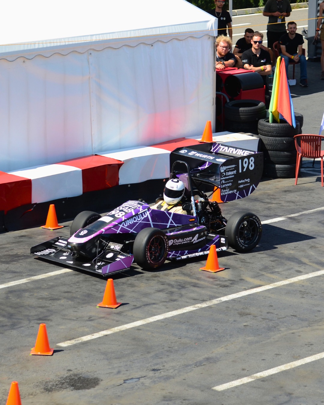 Unhinged
.
.
.
#fsbalkans #formulastudent