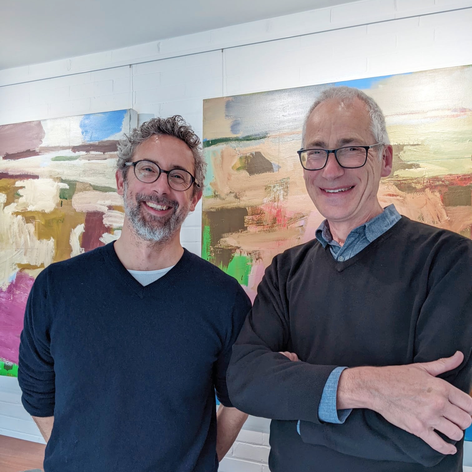 A sad day today as we took down our exhibition of @simoncarter11 paintings. Very grateful to Simon for entrusting us with these works, and for coming over to Belfast to see the show. It was a privilege to have the works in the house, and a great joy to meet Simon & Ruth in person. Thanks to everyone for visiting! #midcenturymodernhome #homegallery #artexhibition #belfastevents #paintingoncanvas