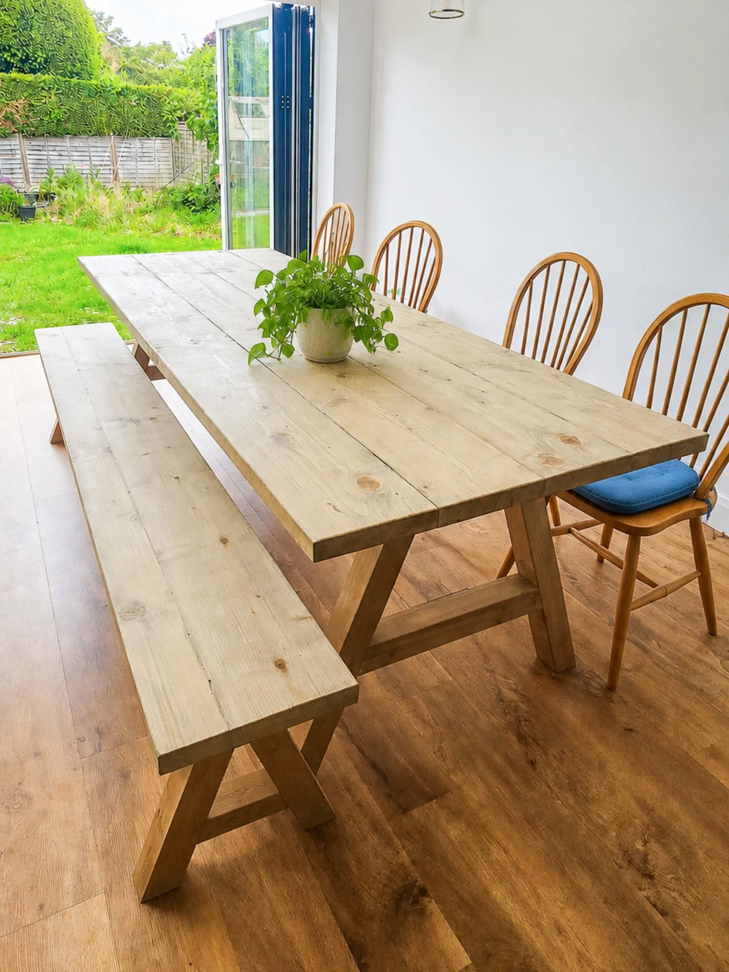 Keeping it simple with natural wood tones and timeless farmhouse style 🪵 ✨
Natural reclaimed wood paired with a classic farmhouse frame for the perfect family dining setup.
Who else loves bench seating? 👀
#farmhousetable #rusticfurniture #diningroominspo #reclaimedwood #interiordesign