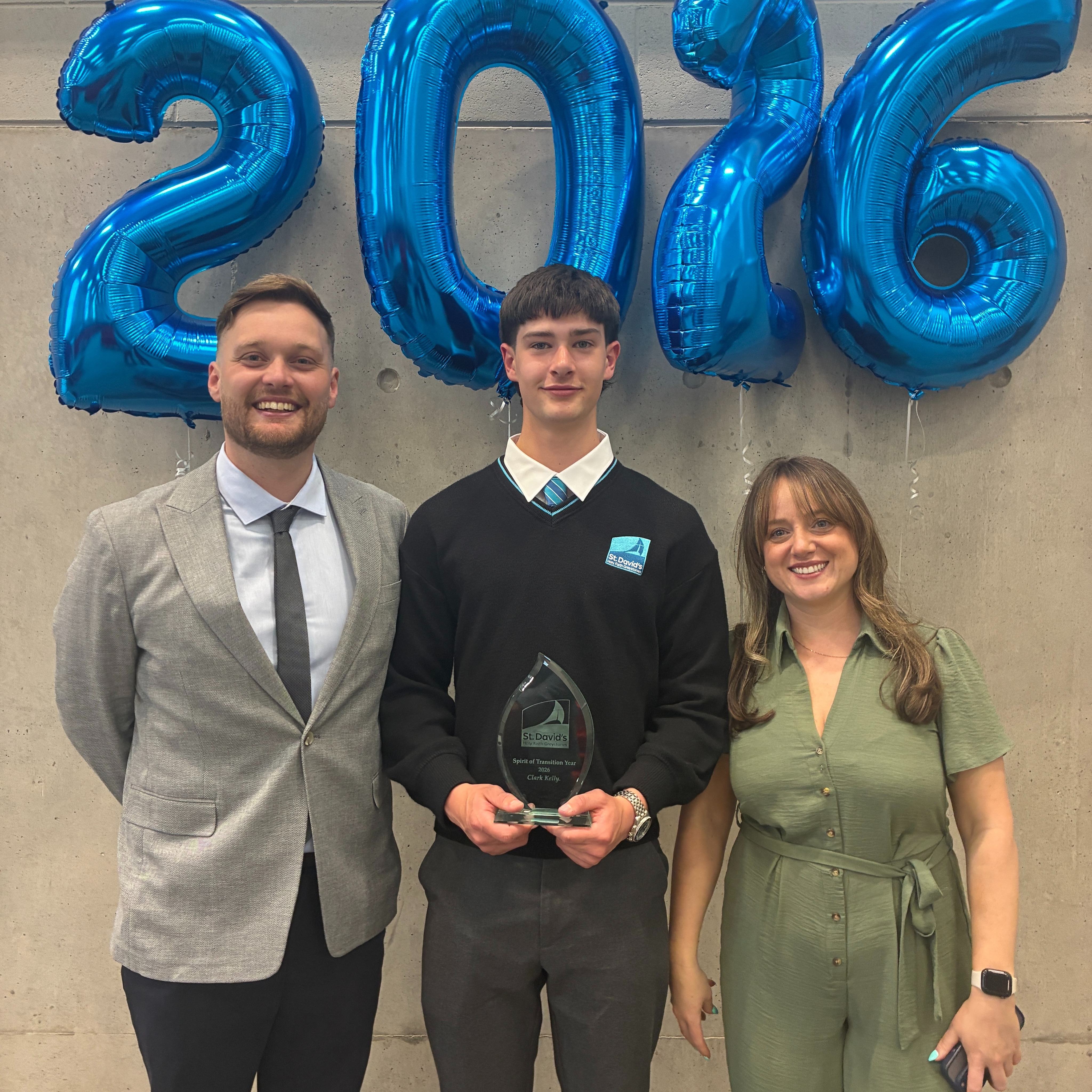 Last night, we celebrated Transition Year 25/26 with our annual graduation π Students had a chance to celebrate experiences, achievements and memories on a night filled with instant nostalgia. Check out a full report and additional photos on our website!