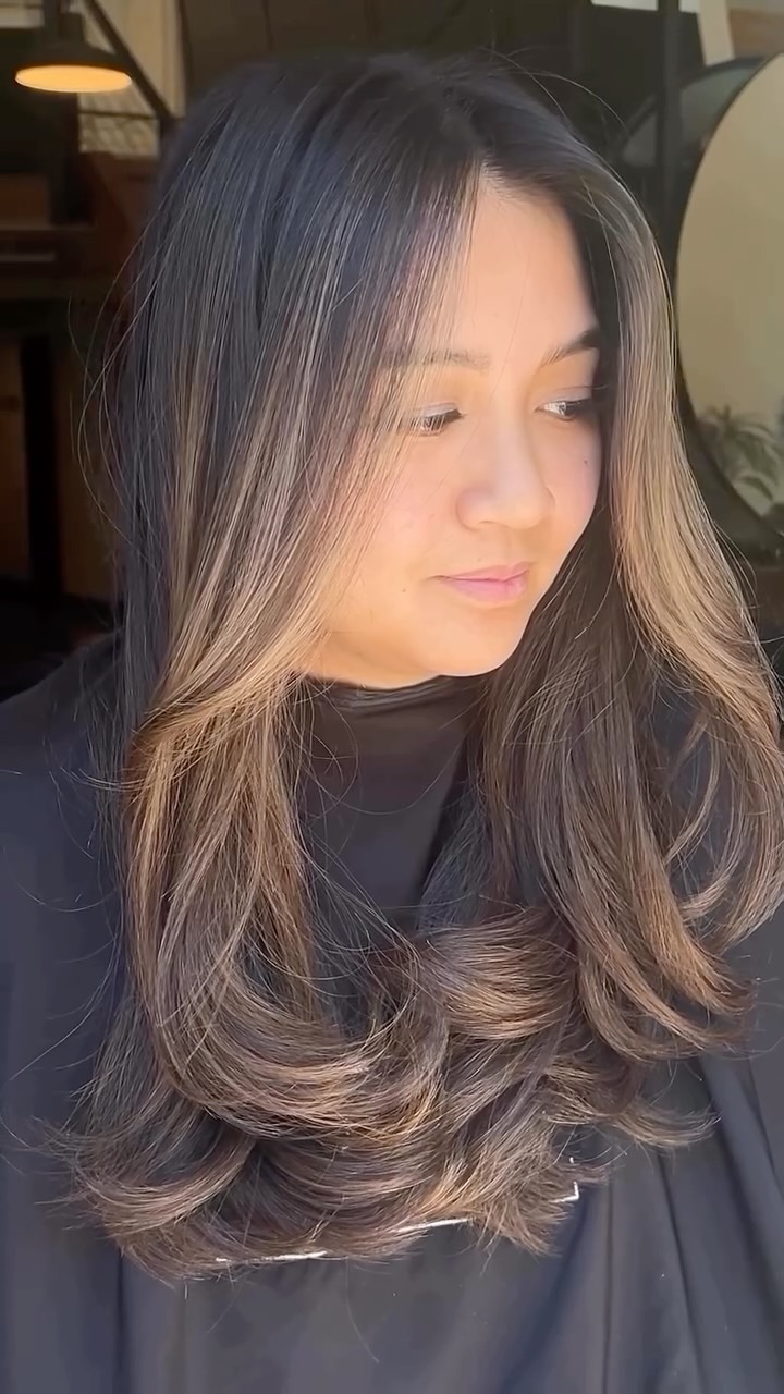 brighter hair days for summer ☀️🌅
Hair by Reina
#renosalon #renohairstylist #renohair