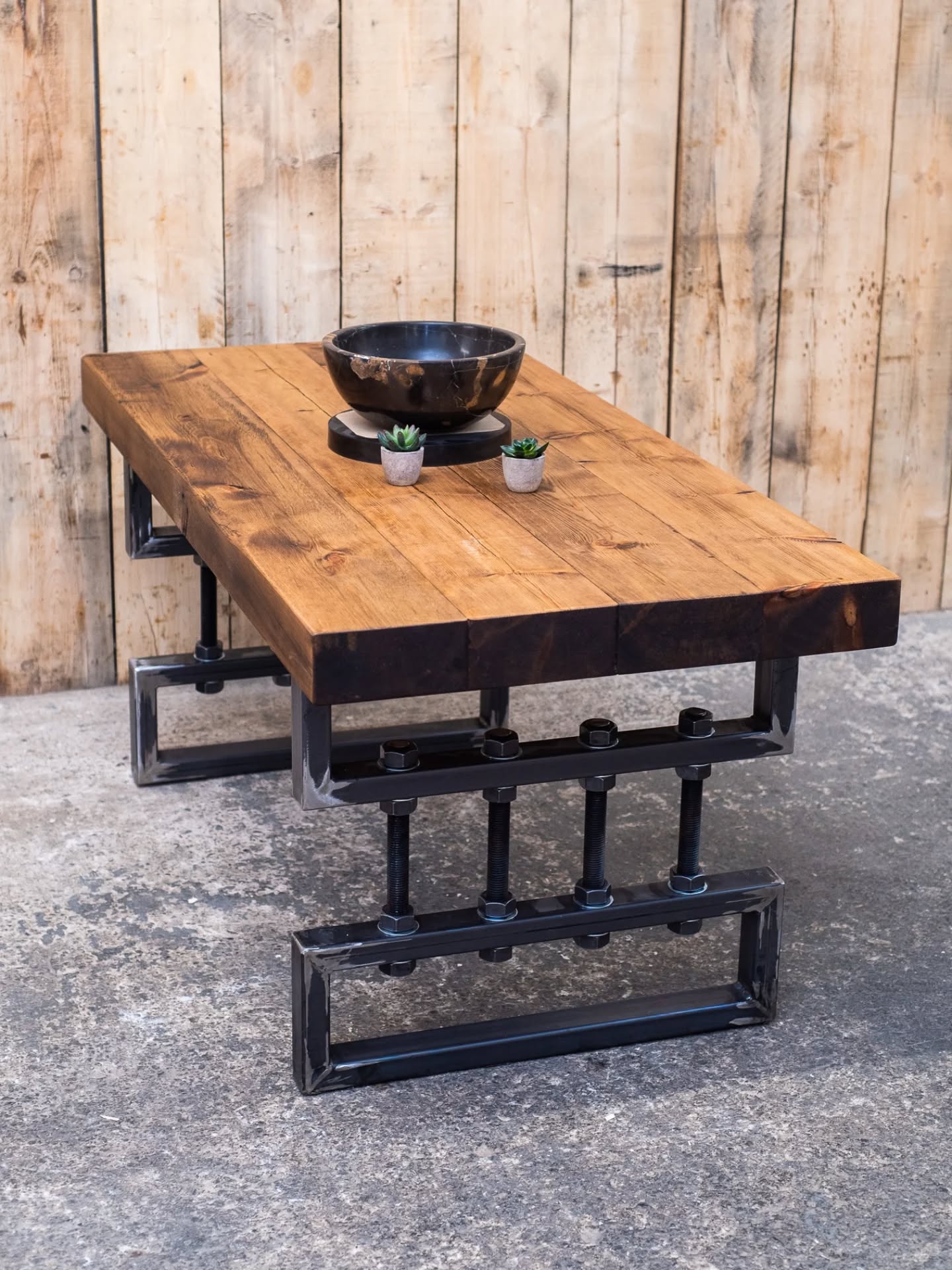 Industrial steel meets reclaimed character 🪵
Built to stand out – chunky reclaimed timber paired with our bold exposed bolt steel base for that perfect rustic-industrial finish 🖤 Every mark, grain, and detail gives it its own story.
Made by hand, built to last.
Handmade in Sheffield.
Nationwide delivery.
#reclaimedwood #industrialfurniture #coffeetable #rusticdecor #handmadefurniture