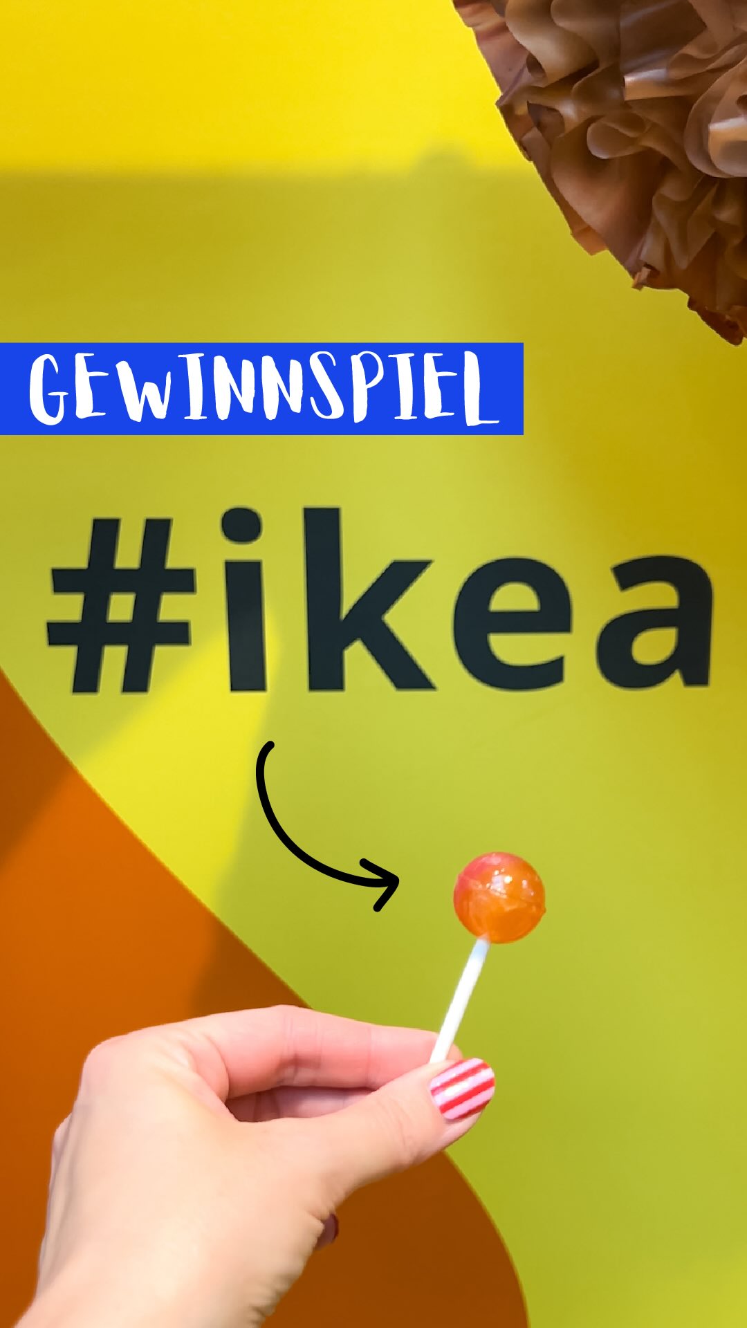 Werbung | Gewinnspiel BEENDET 🍭
KÖTTBULLAR ALS LOLLY?! 🤩😱
Ich war heute bei IKEA Berlin-Tempelhof und durfte den neuen @chupachupsde Lolly mit Köttbullar-Geschmack testen.
Schwer diesen Geschmack zu beschreiben - ihr müsst ihn einfach selber probieren 😅
Ich habe mir vor Ort die Taschen vollgemacht und verlose 10x je 2 Lollys an euch 😉
So machst du mit:
💛 Folge @studio.martinchen
💛 Lass ein Like da
💛 Verlinke einen Ikea Fan der sich darüber freuen würde
Wer will ihn unbedingt mal probieren? 😍
Teilnahmebedingungen:
Das Gewinnspiel steht in keiner Verbindung zu Instagram oder IKEA. Teilnahme ab 18 Jahren. Teilnahmeschluss: 31. Mai 2026 00:00 Uhr. Die GewinnerInnen werden per DM kontaktiert. Keine Barauszahlung möglich. Versand nur innerhalb Deutschlands.
#ikea #lolly #gewinnspiel #chupachups