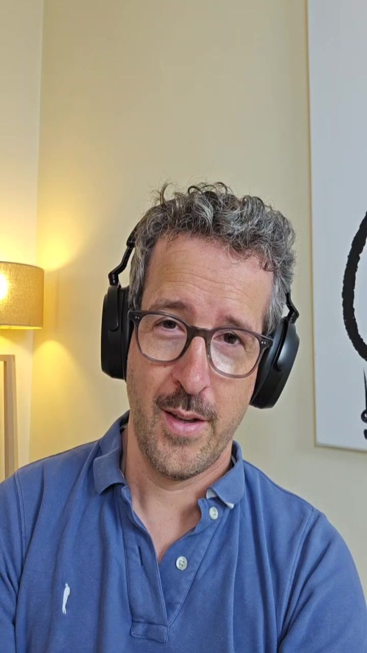 Direct #médiumnité gratuit, pensez à regarder le programme dans mes réél pour ne rien rater, merci !