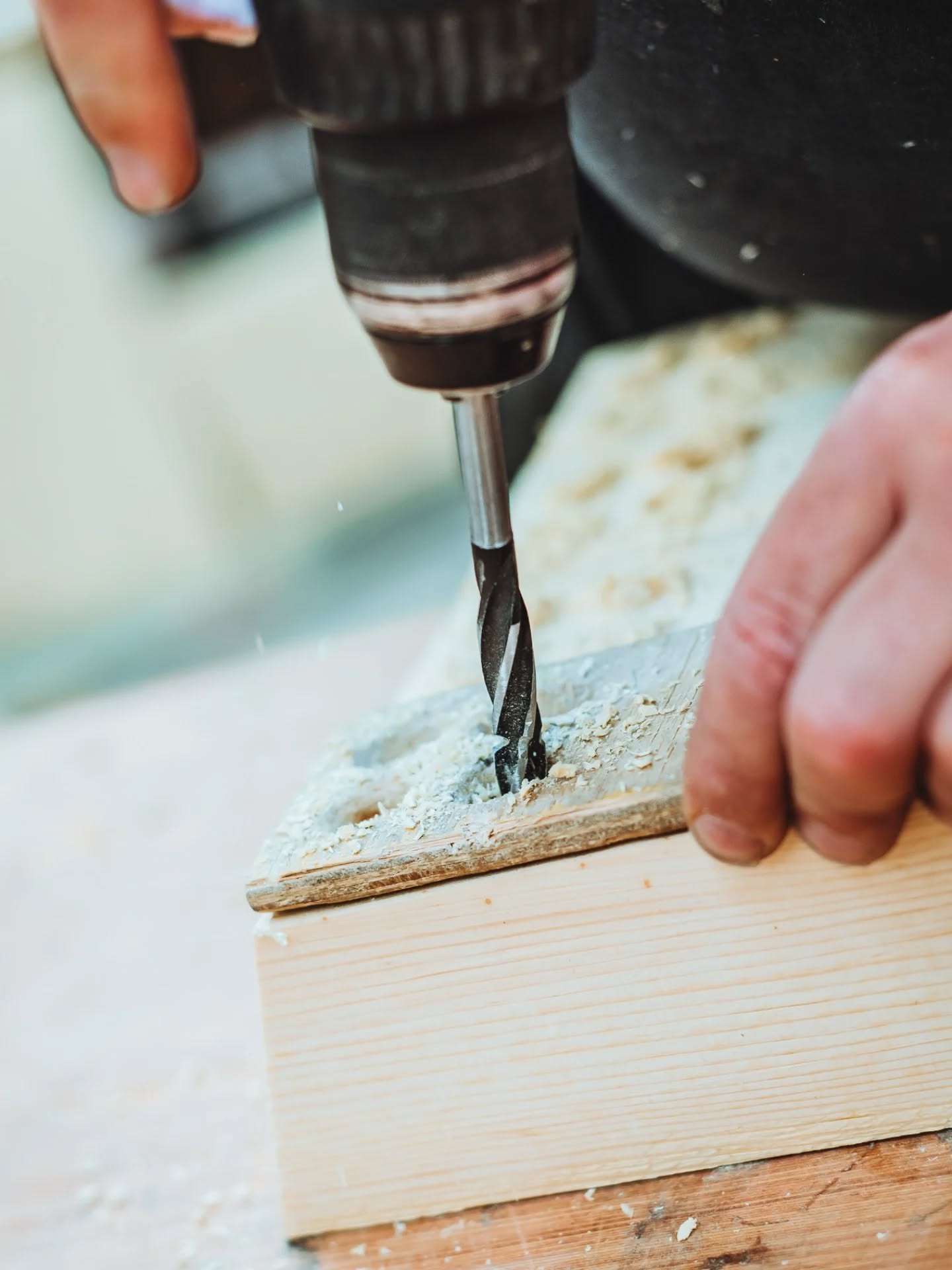 🪵 ⚙️ It's nearly bank holiday but that doesn't mean that we slow down 💪
No shortcuts here, and no mass production. Just furniture built to last.
.
.
#workshoplife #woodworking #furnituremaker #behindthescenes #craftsmanship