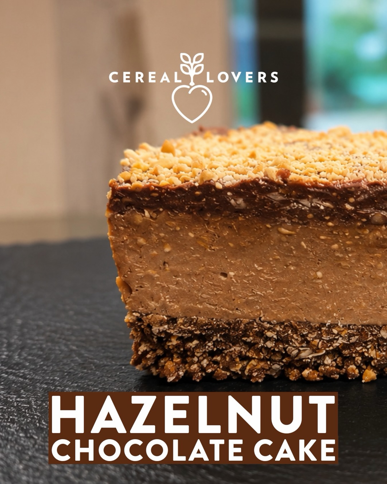 Our cakes have a shelf life so short, a supermarket executive would probably faint.
And honestly? That’s the point.
No stabilizers. No weird “keeps fresh until next election” ingredients. Just nuts, cacao, agave, and a few real things your grandmother would actually recognize in a bowl.
Usually less than 5 ingredients. Always made fresh. Always a little imperfect in the way real food should be.
This Hazelnut Chocolate Cake is basically what happens when hazelnuts and cacao decide to stop pretending and become dessert. Rich, creamy, crunchy, unapologetically pure🤎
#CerealLovers #LuxembourgCity #LuxembourgFood #HealthyLuxembourg #GlutenFreeLuxembourg