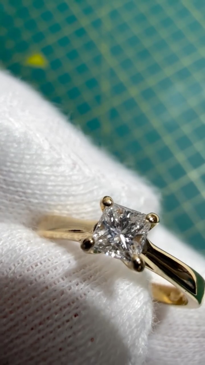 🥶💍💎Clean 💎💍🥶#gold #instamood #trendingnow #diamond #ring