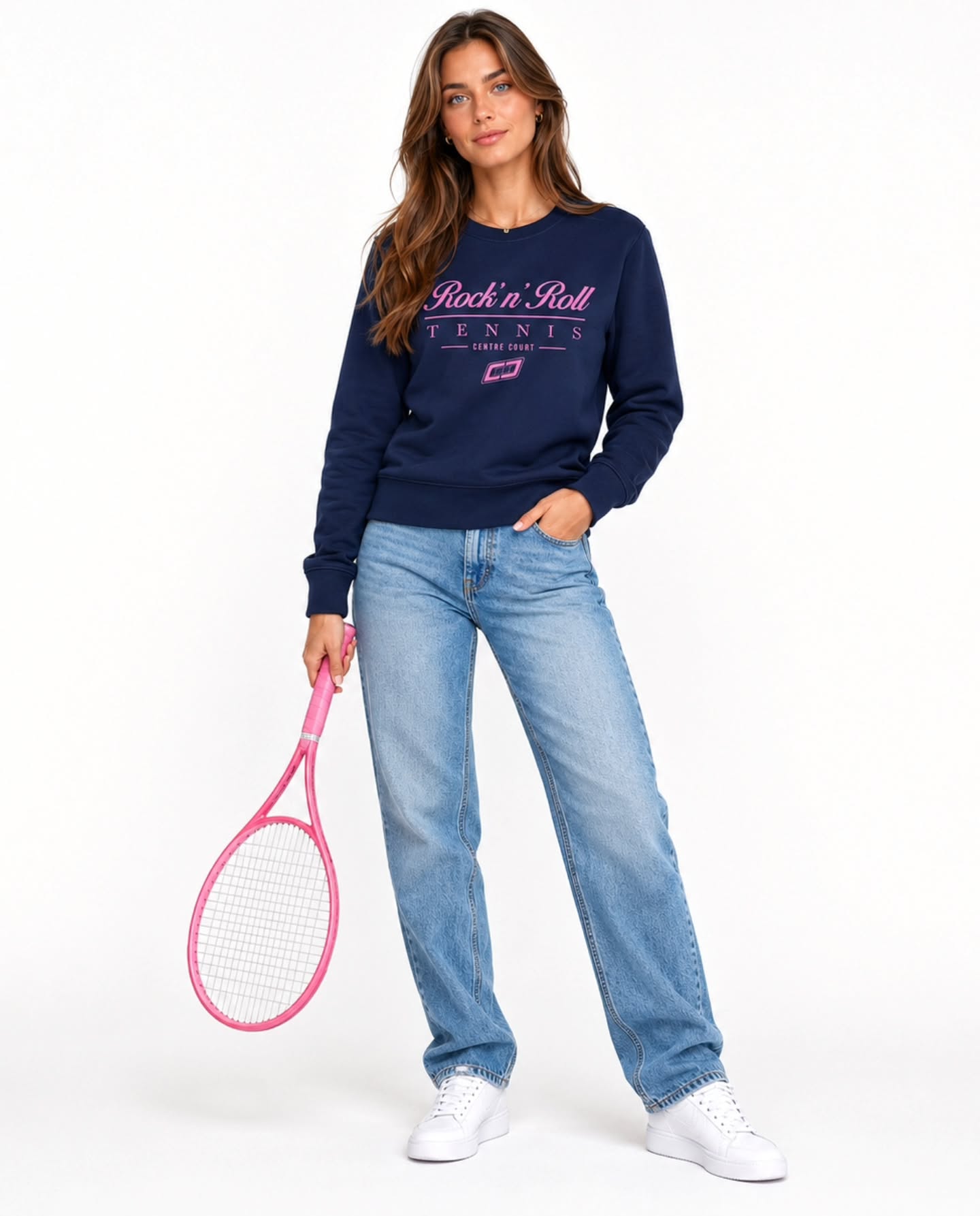 OFF COURT//ROCK'N'ROLL TENNIS STYLE//UNISEXE//🎾🎸
Le sweatshirt CENTRE COURT
Unisexe "ROCK T." en coton bio et polyester recyclé est la pièce indispensable pour afficher votre amour du jeu sur et en dehors du court.
Super doux, chaud et ultra confortable, avec son élégant marquage "ROCK'N'ROLL TENNIS " rose bubble gum totalement dans l'ère du temps, sa couleur "French Navy" intemporelle et sa griffe intérieur col "Rock'N'Roll Tennis Is Not dead.
ATTENTION ÉDITION ULTRA LIMITÉE !
Coloris: French Navy/ Bubble Gum
Designé et imprimé en France.
ROCK'N'ROLL TENNIS IS NOT DEAD
SHOP NOW !
👉https://www.centrecourt-tennisapparel.com
CENTRE COURT EST UNE MARQUE FRANÇAISE 🇫🇷
#tennis #tennisaddict #tenniskit #tennisapparel #tennissweatshirt