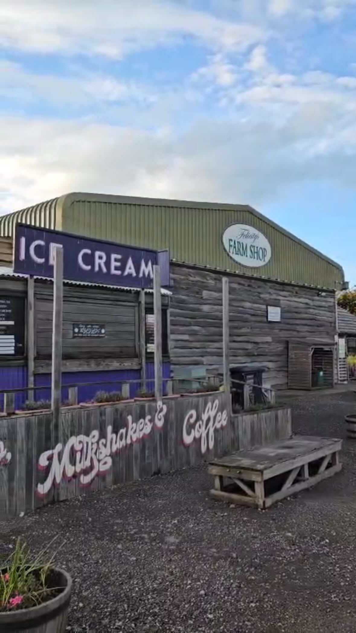 A big welcome to our lovely new stockist, @felicitysfarmshop!
Their first delivery of @willow_and_finch treats sold out within just 3 days… which we’re taking as a very good sign!
If you haven’t visited before, it’s a fabulous farm shop with gorgeous views, a great outdoor seating area and, thankfully, excellent taste in cookies (not that we’re biased, of course!)
We’re so pleased to be stocked there and can’t wait to keep the counter topped up.
If you’d like to stock @willow_and_finch treats in your café, deli or farm shop, we’d love to hear from you - just drop us a message or register online.