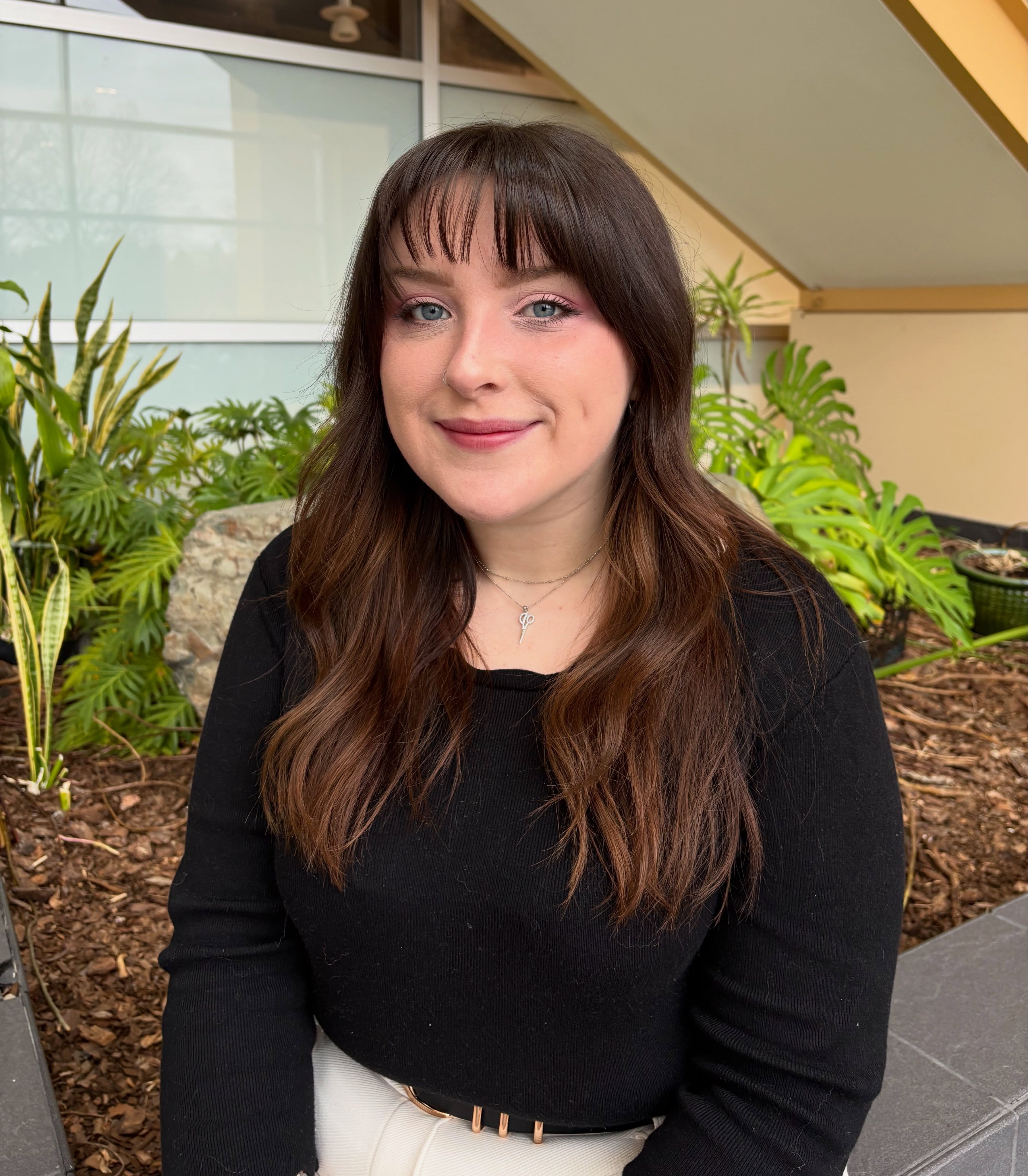 Meet Grace! She recently joined our Junior Stylist team, and we’re so excited to have her at the salon. If you see her, make sure to say hi and welcome her to the team! ❤️