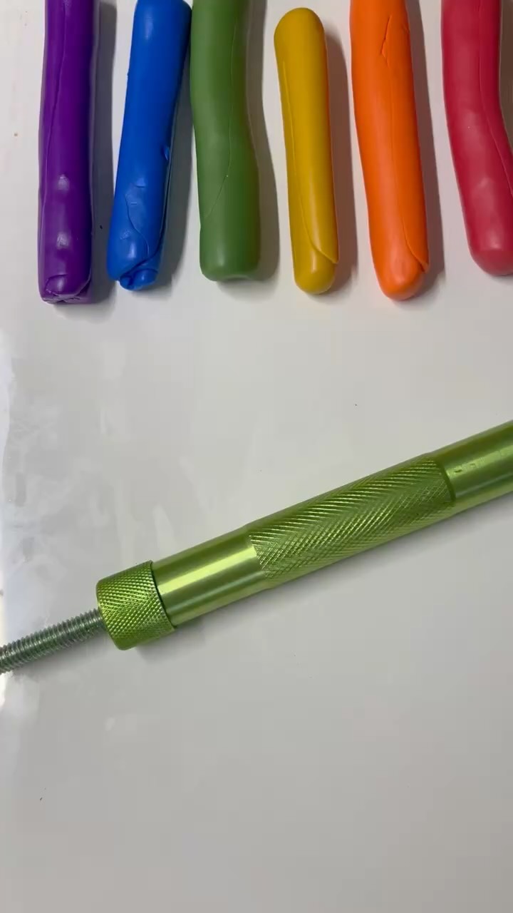 It’s about to be all sunshine and rainbows over here! Rainbows you can wear all the time, stay tuned. 🌈 also. Cranked all these out with a most likely sprained finger. Soooo. Please interact with this so I feel the pain was worth it. 😂