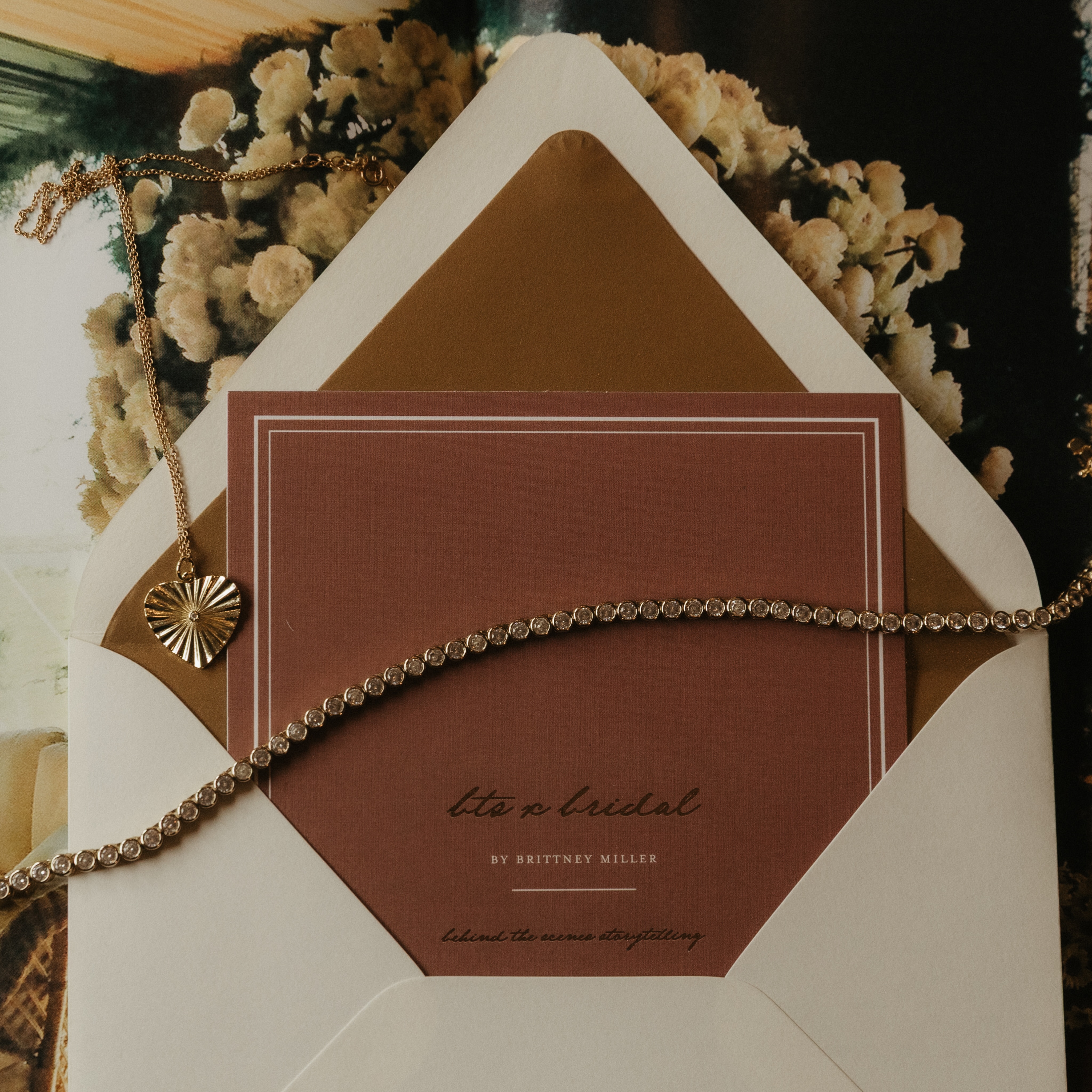 2027 Books are now OPEN — 🤍🦢 Inquiry link in bio, can’t wait to hear from you! #btsxbridal #coeurdaleneidaho #idahowedding #contentcreator #super8film
Branding images by @daniwalkerphoto_