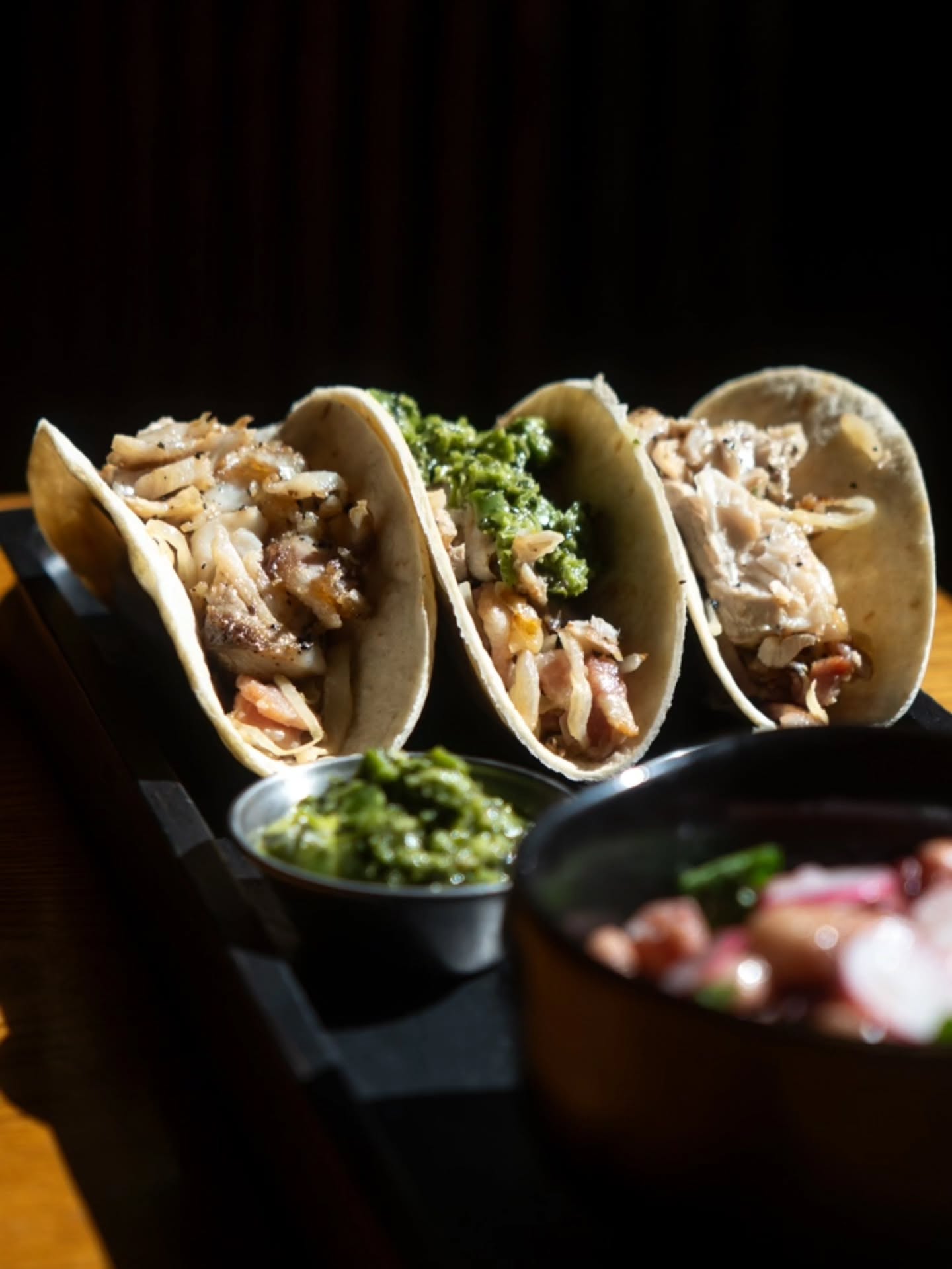 š® Fresh off the grill and packed with flavour⦠our Fish Tacos are making waves at The Study Room šš„
Pan-fried fish, crispy bacon, crunchy cabbage, melted cheese and our signature green mojo ā all wrapped up in a tortillas and served loaded with bold flavour in every bite š¤
Perfect with cocktails, cold beers, and catching up with friends š»
š The Study Room, Lancaster
š½ Food served daily from 12pm
#LancasterFood #FishTacos #LancasterEats